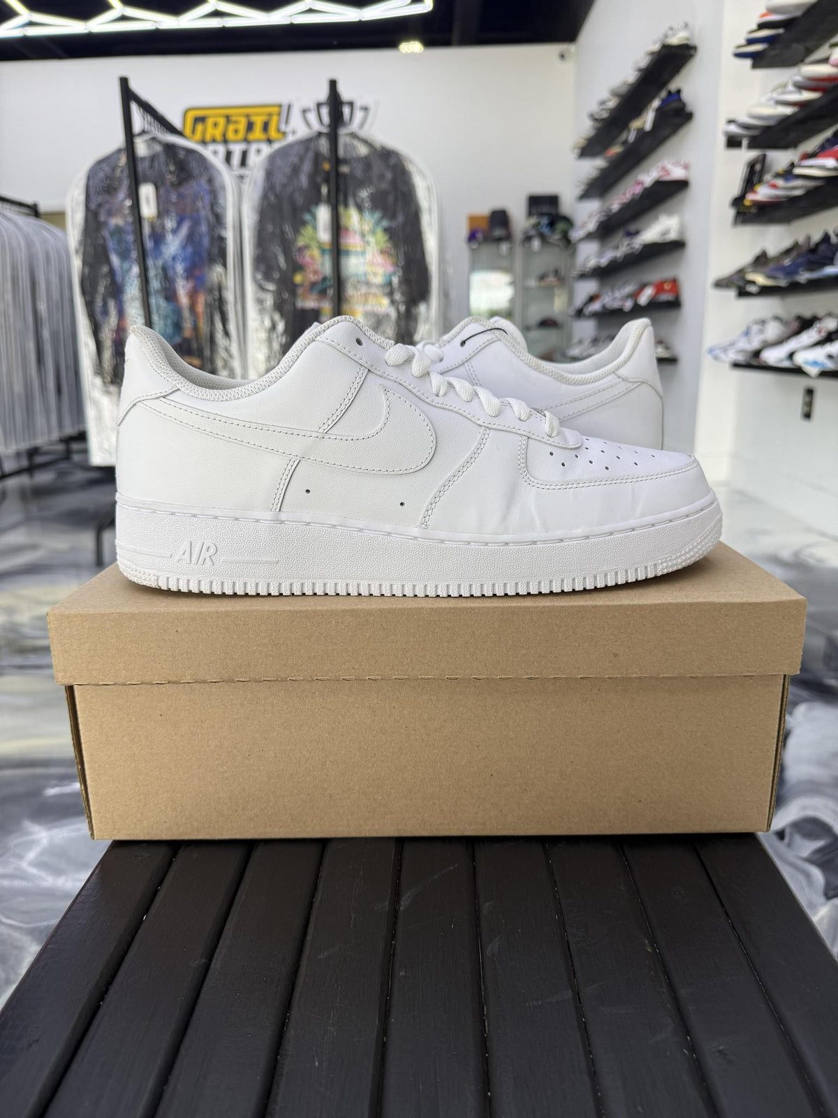 Nike Air Force One Low "White" Used Size 12