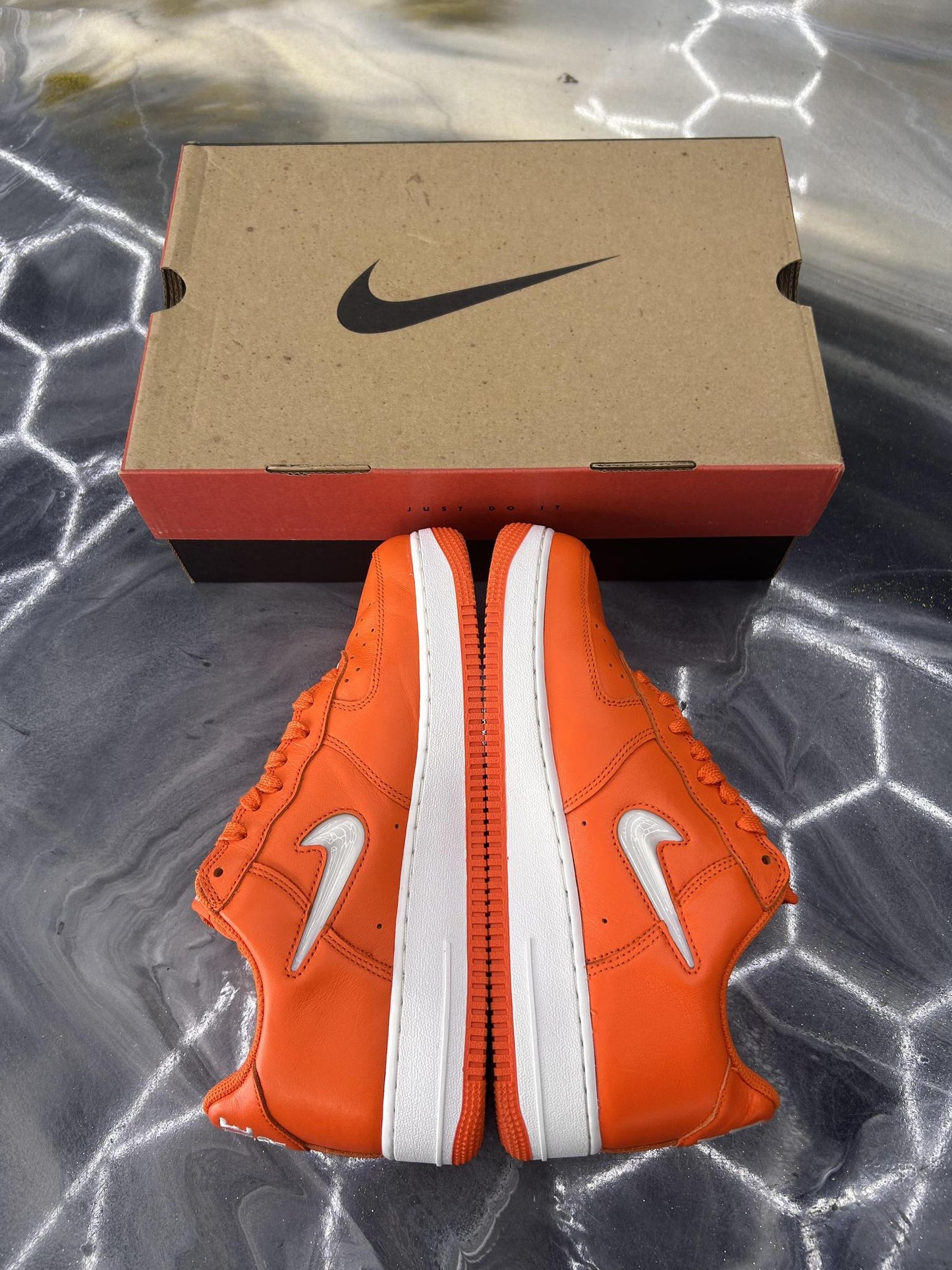Nike Air Force 1 Low "Orange Jewel" Used Size 9