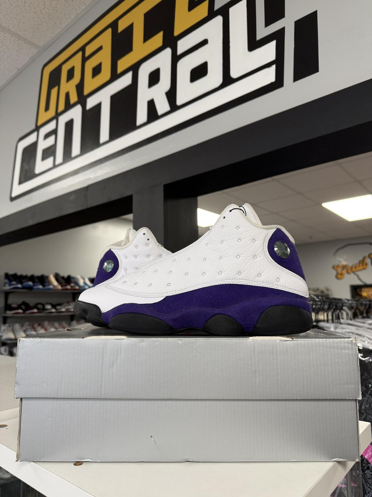Jordan 13 "Lakers" Used Size 12