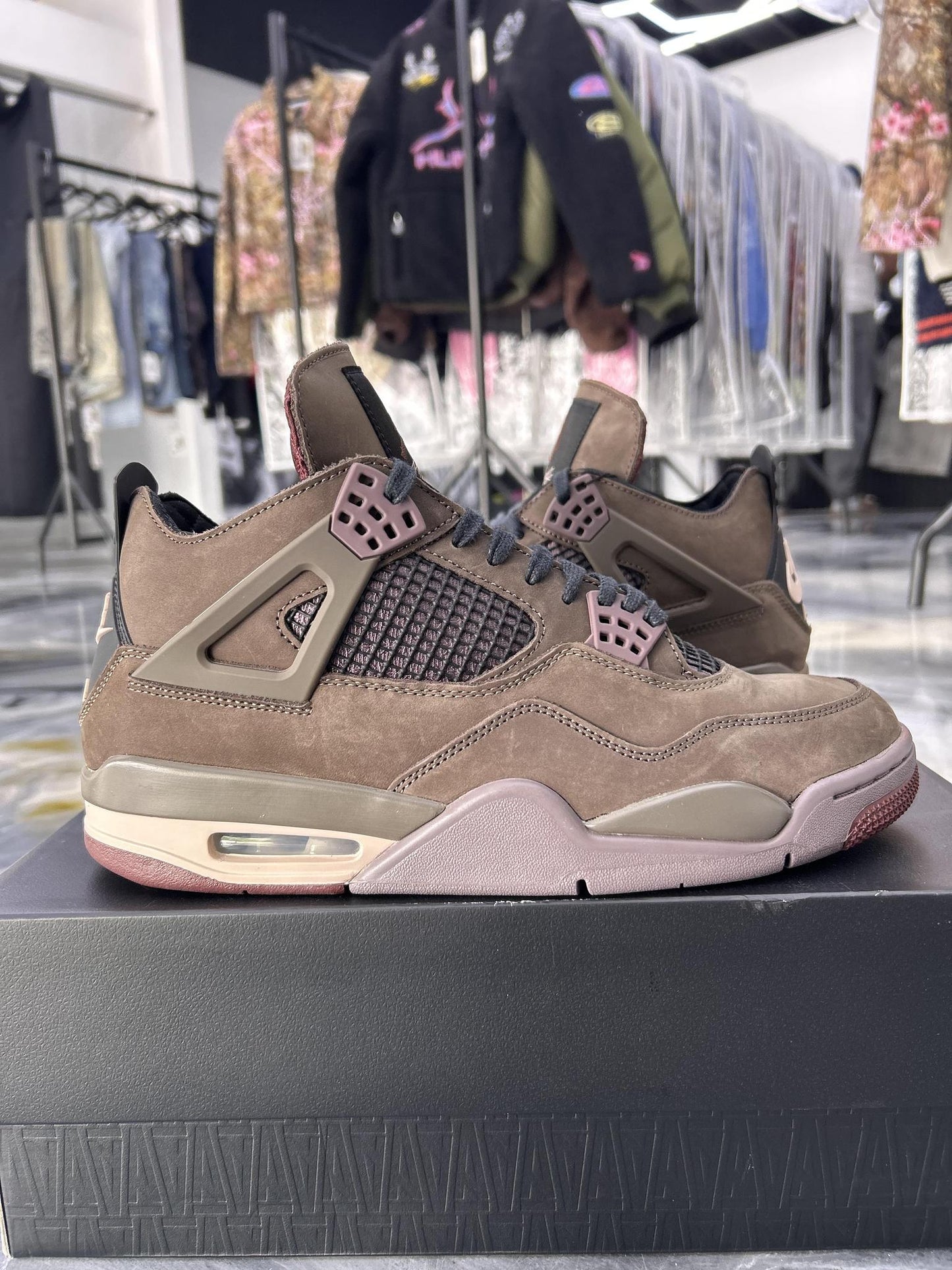 Jordan 4 A Ma Maniere "Dark Mocha" Used Size 12W/10.5M