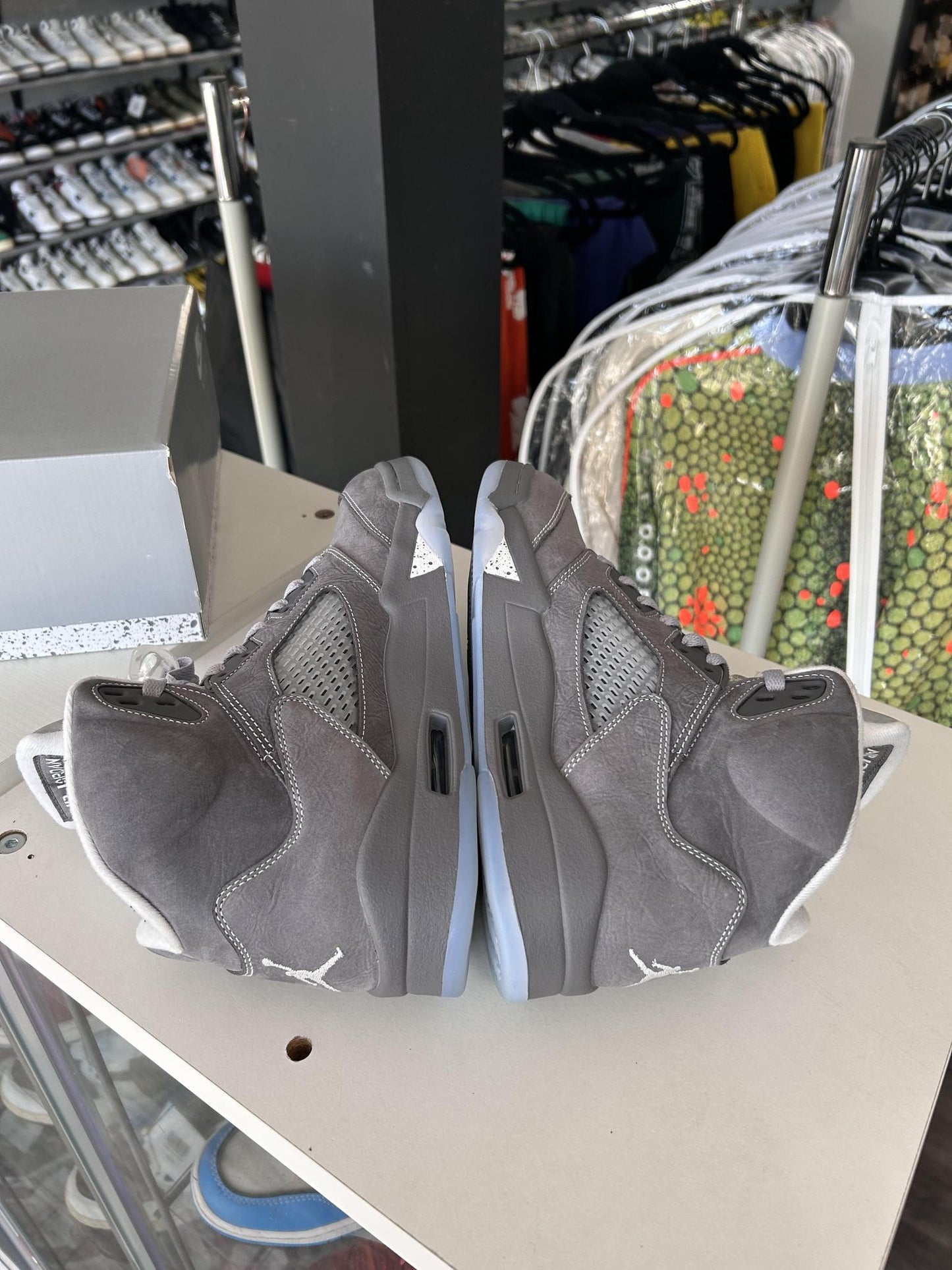 Jordan 5 "Wolf Grey" Used Size 9.5