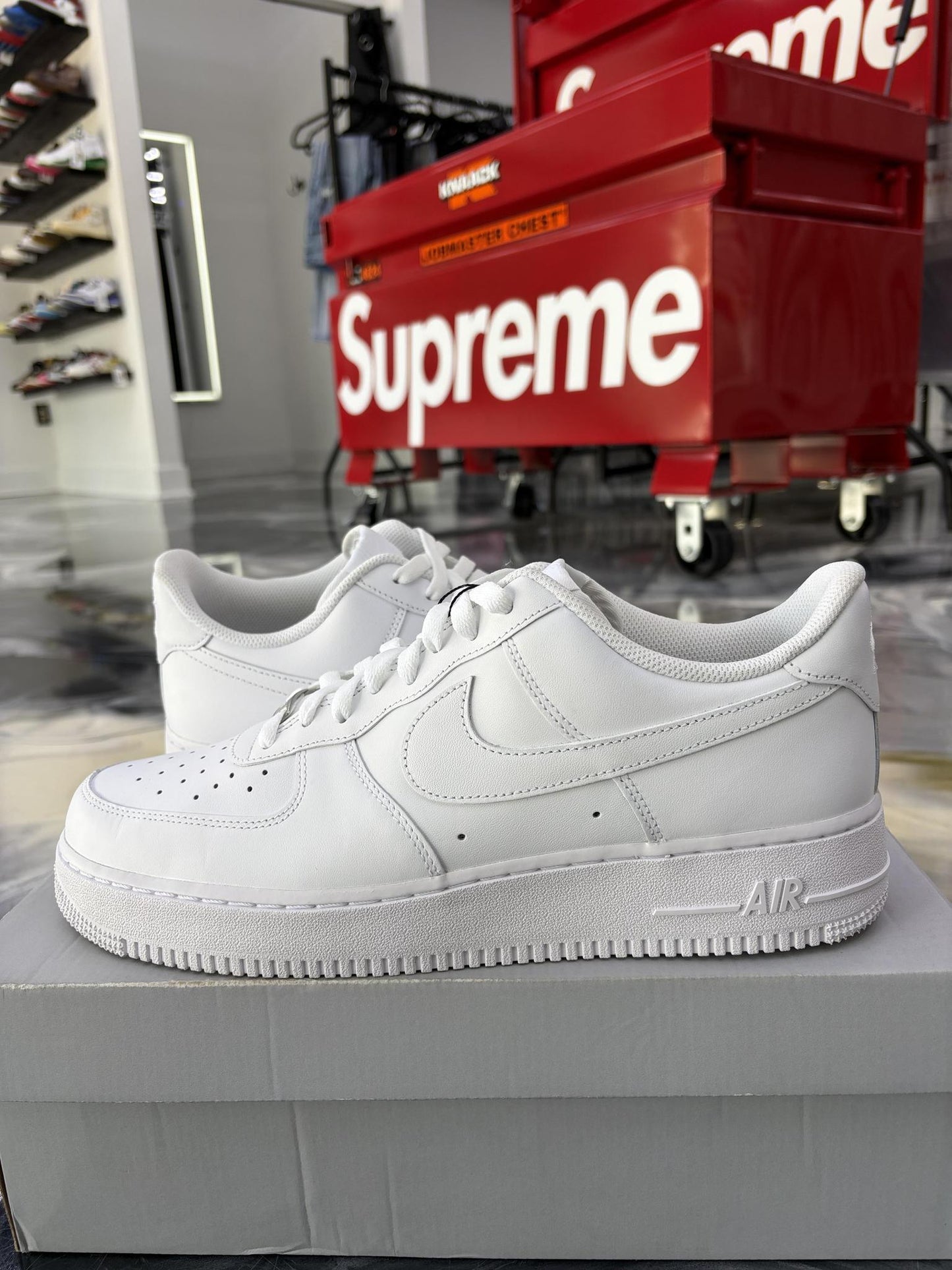 Nike Air Force 1 Low "Triple White" Used Size 12