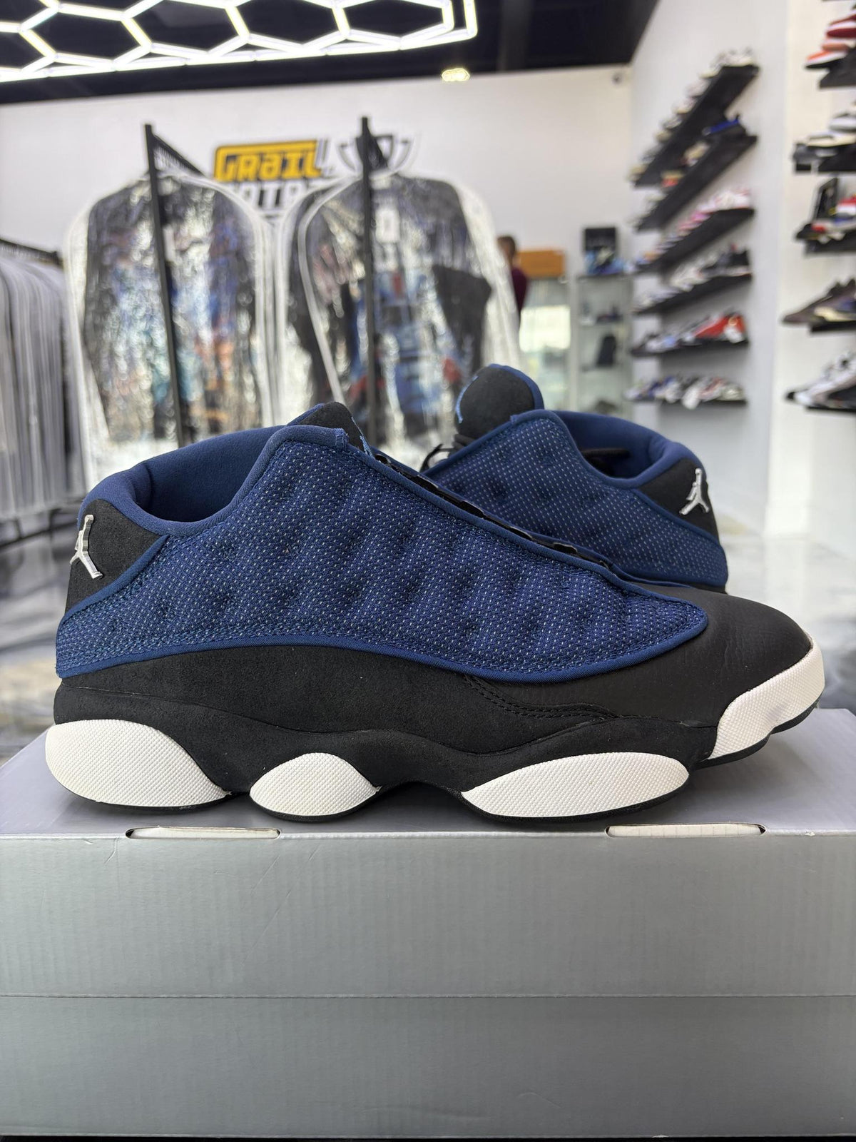 Jordan 13 Low "Brave Blue" Used Size 9