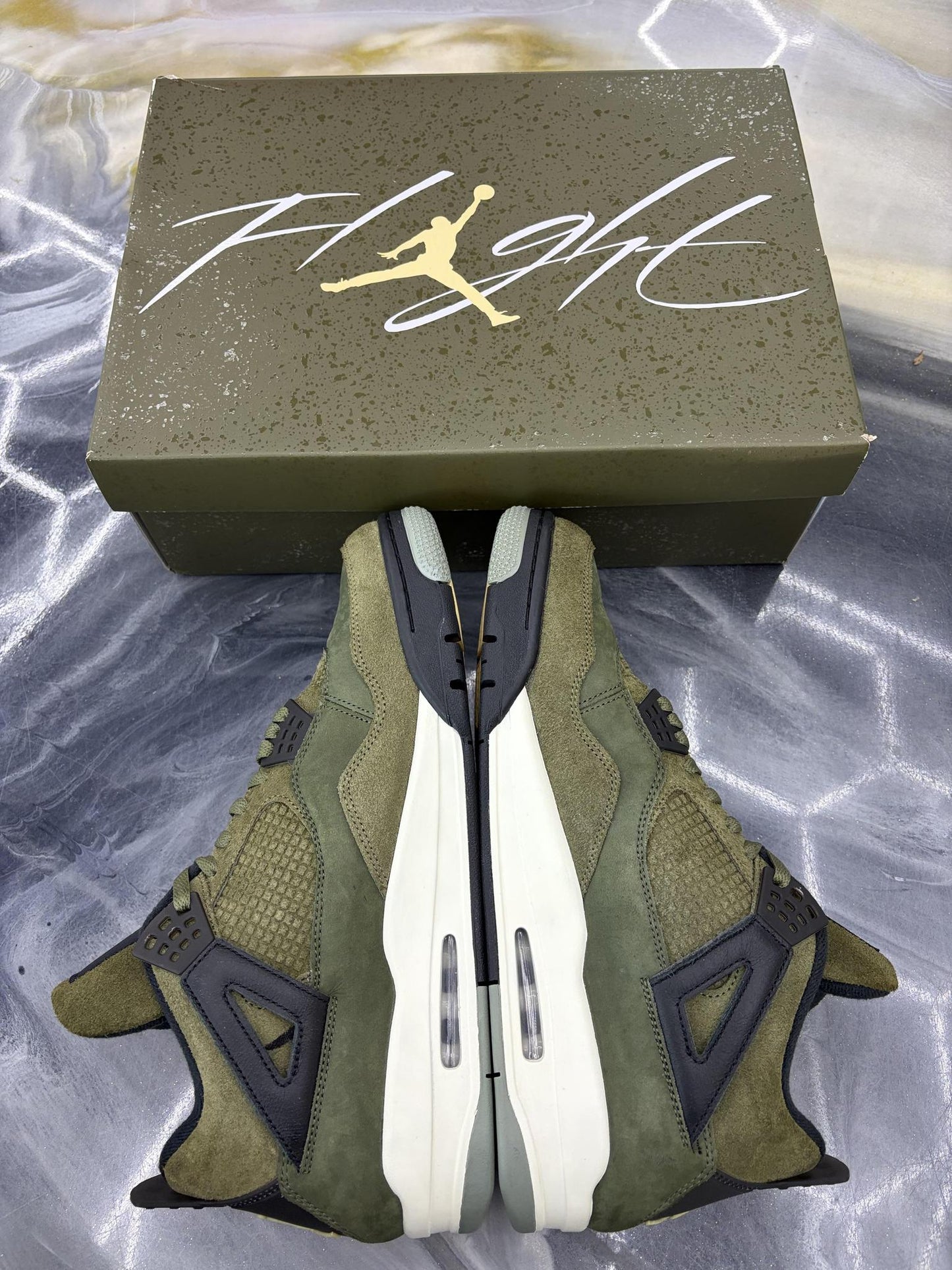 Jordan 6 "Craft Olive" Used