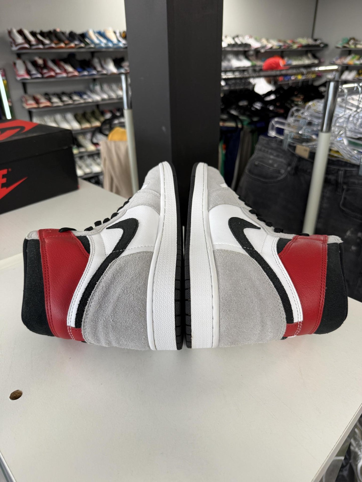 Jordan 1 "Smoke Grey" Used Size 11