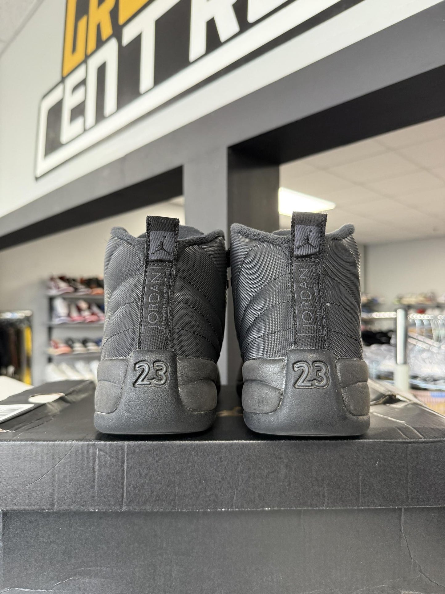 Jordan 12 "Winterized" Used Size 7Y/8.5W