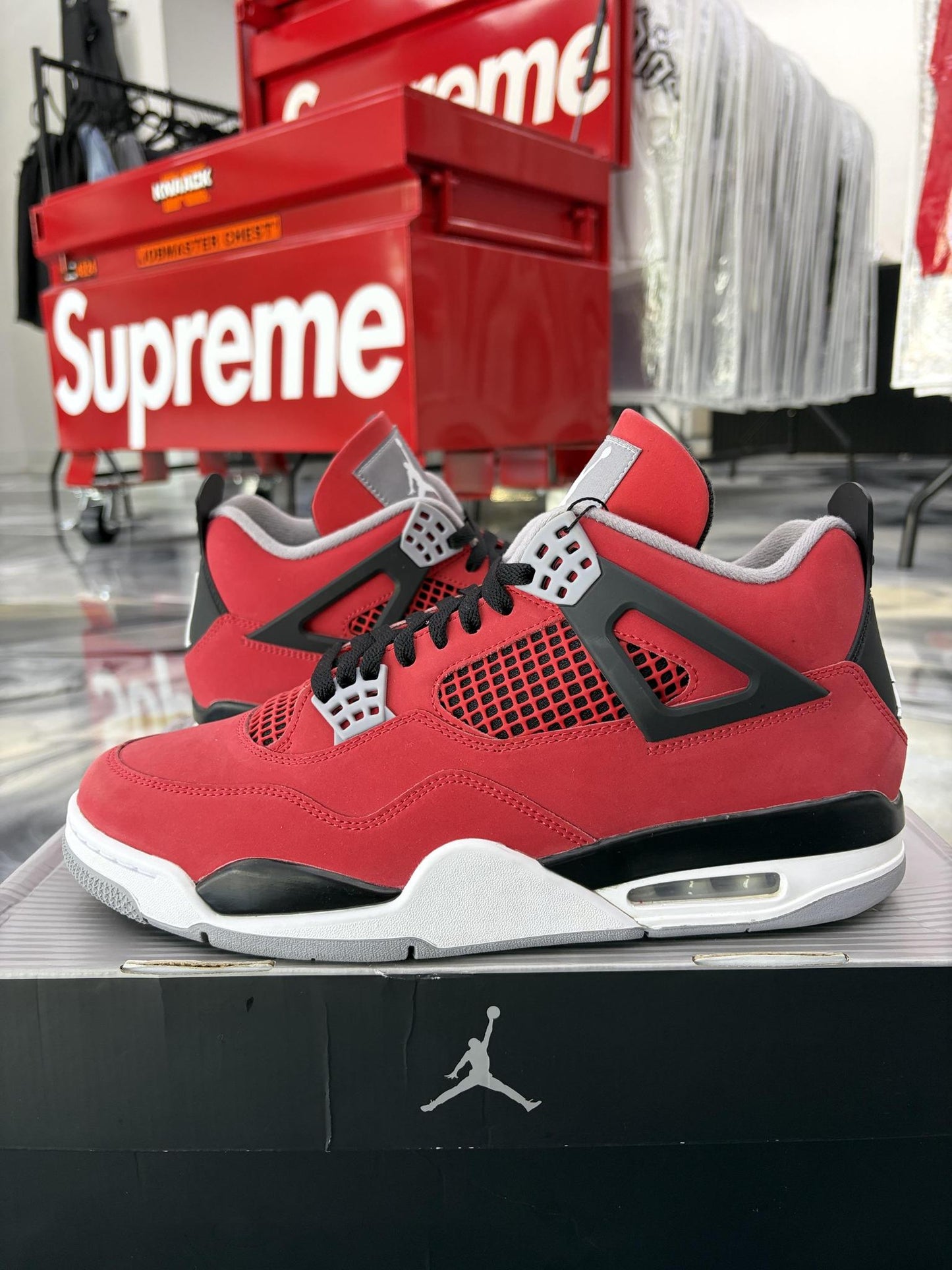 Jordan 4 "Toro" Used Size 12
