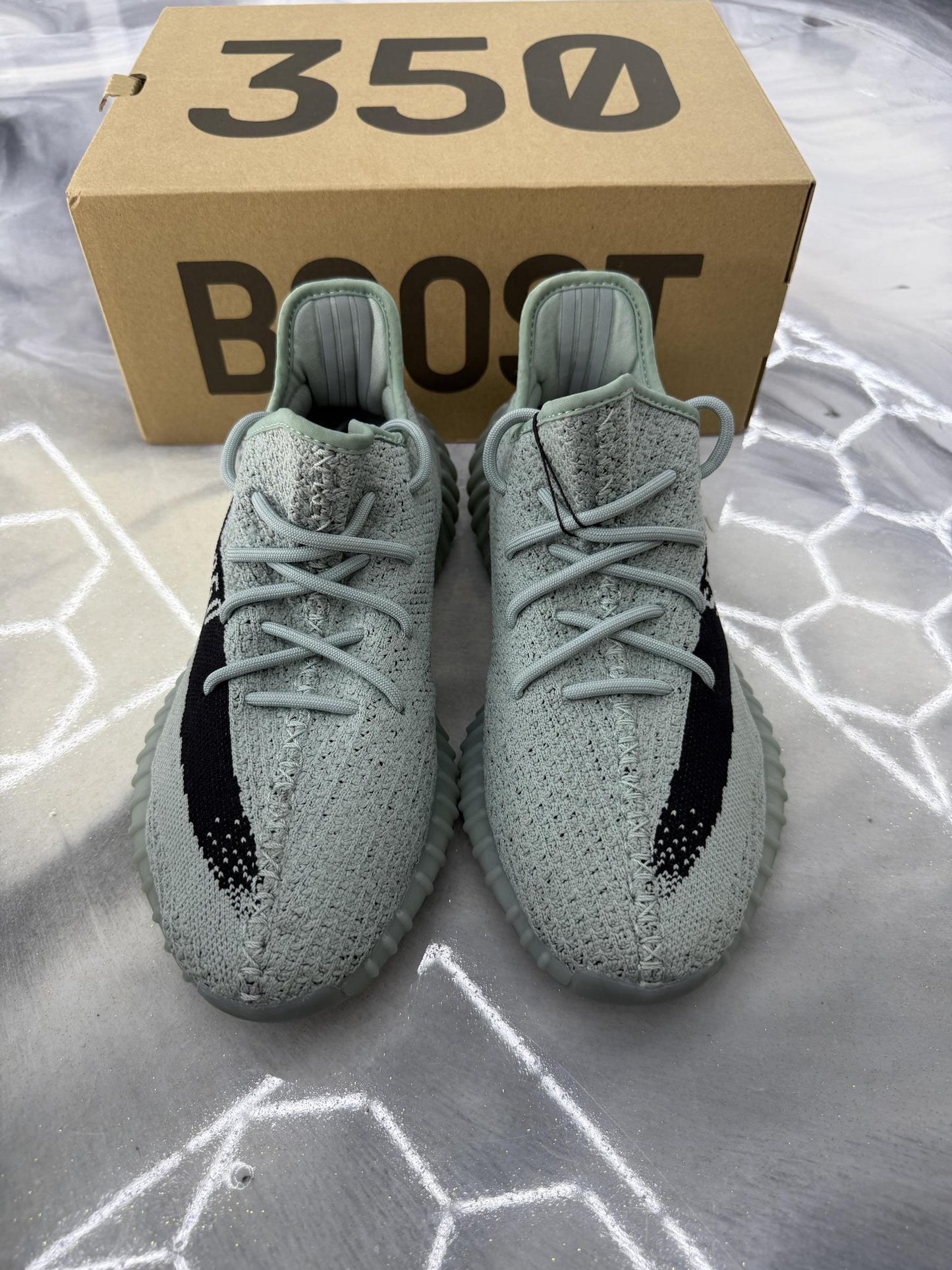 Adidas Yeezy 350 Boost "Salt" Used Size 8.5