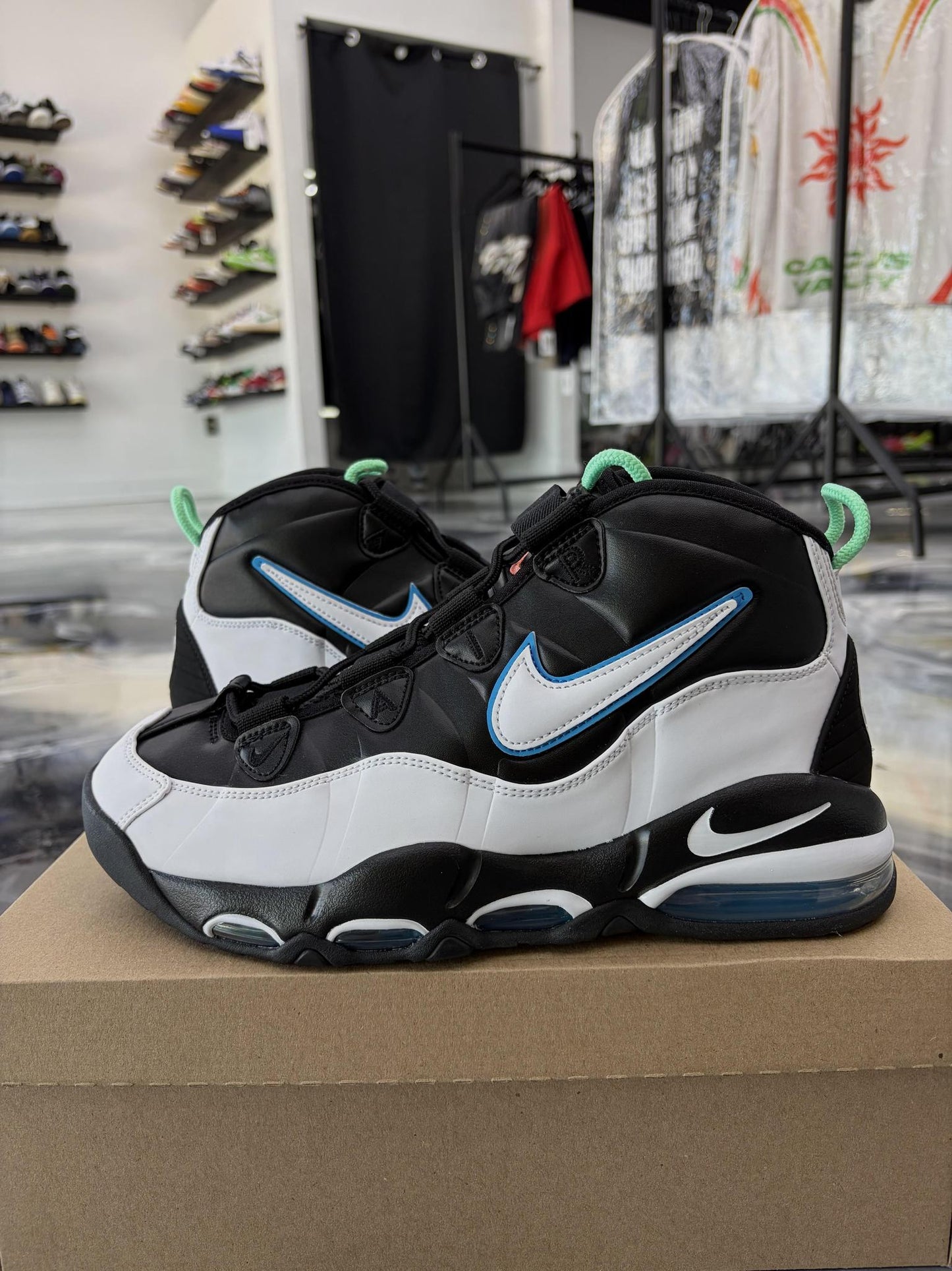 Nike Air Max Uptempo 95 "NY vs NY" Used Size 10.5