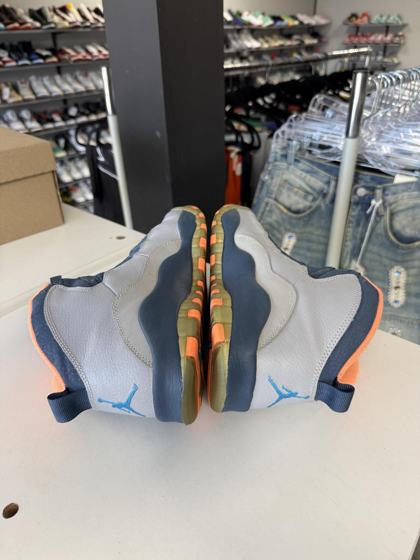 Jordan 10  "Bobcats" Used Size 7Y/8.5W