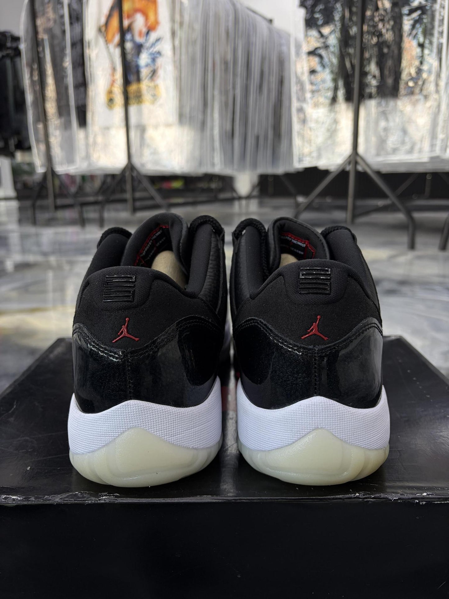 Jordan 11 Low "72-10" Used Size 13