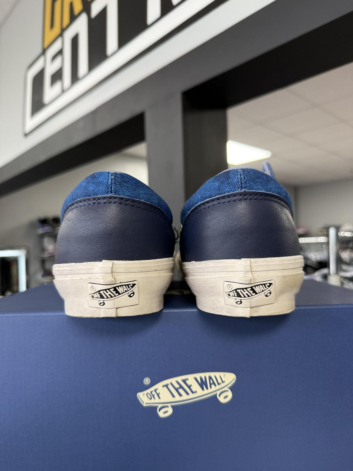 Vans Old Skool 36 LX Souvenir "Navy" Used Size 12