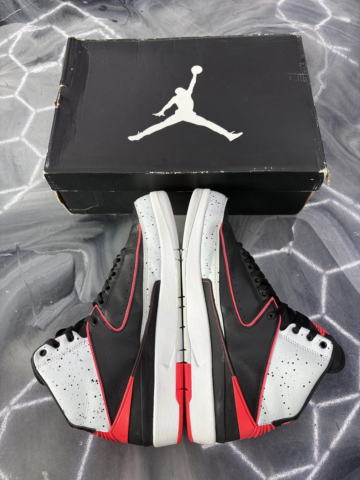 Jordan 2 "Infrared Cement" Used Size 11