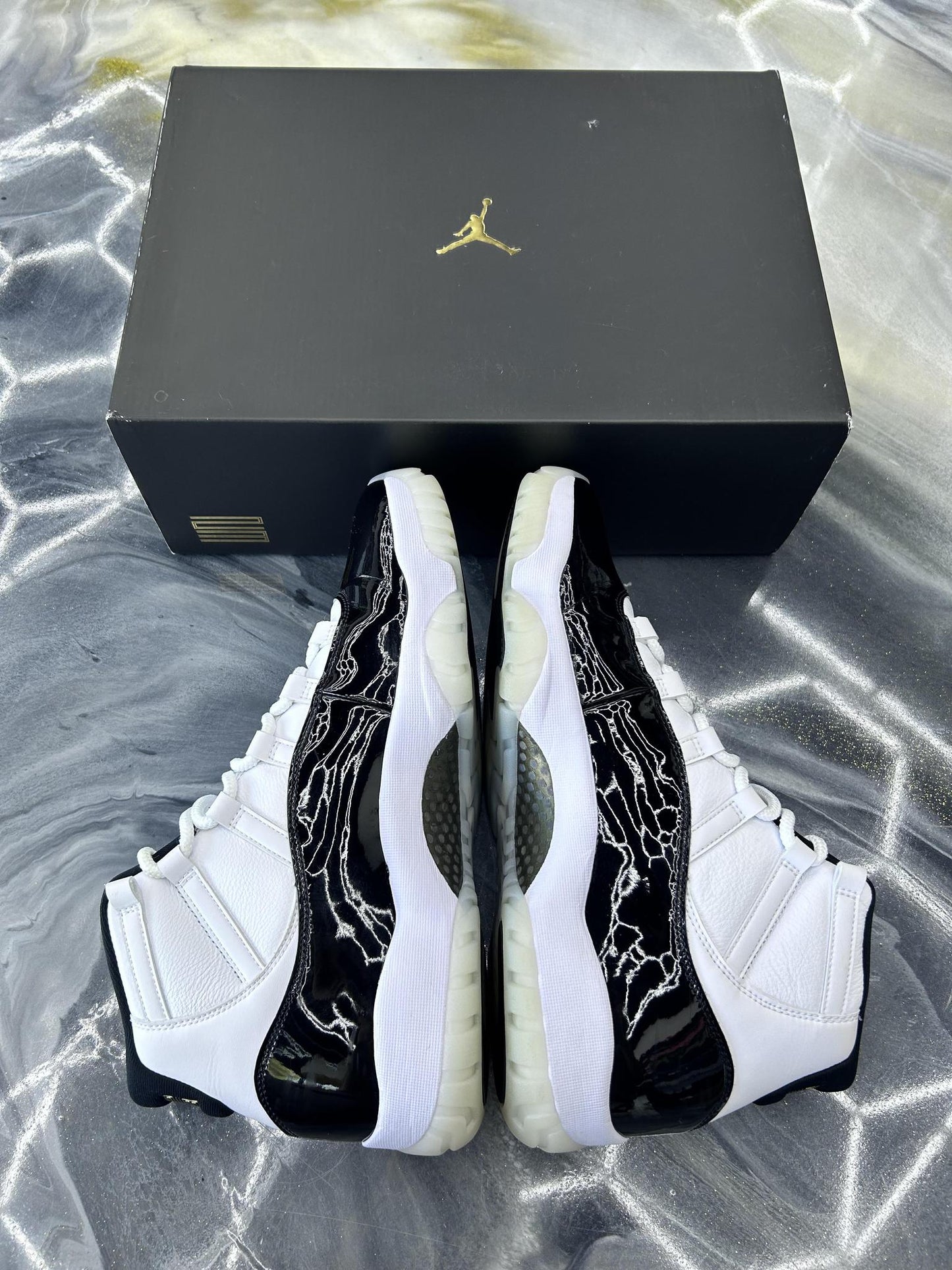 Jordan 11 DMP "Gratitude" Used Size 13