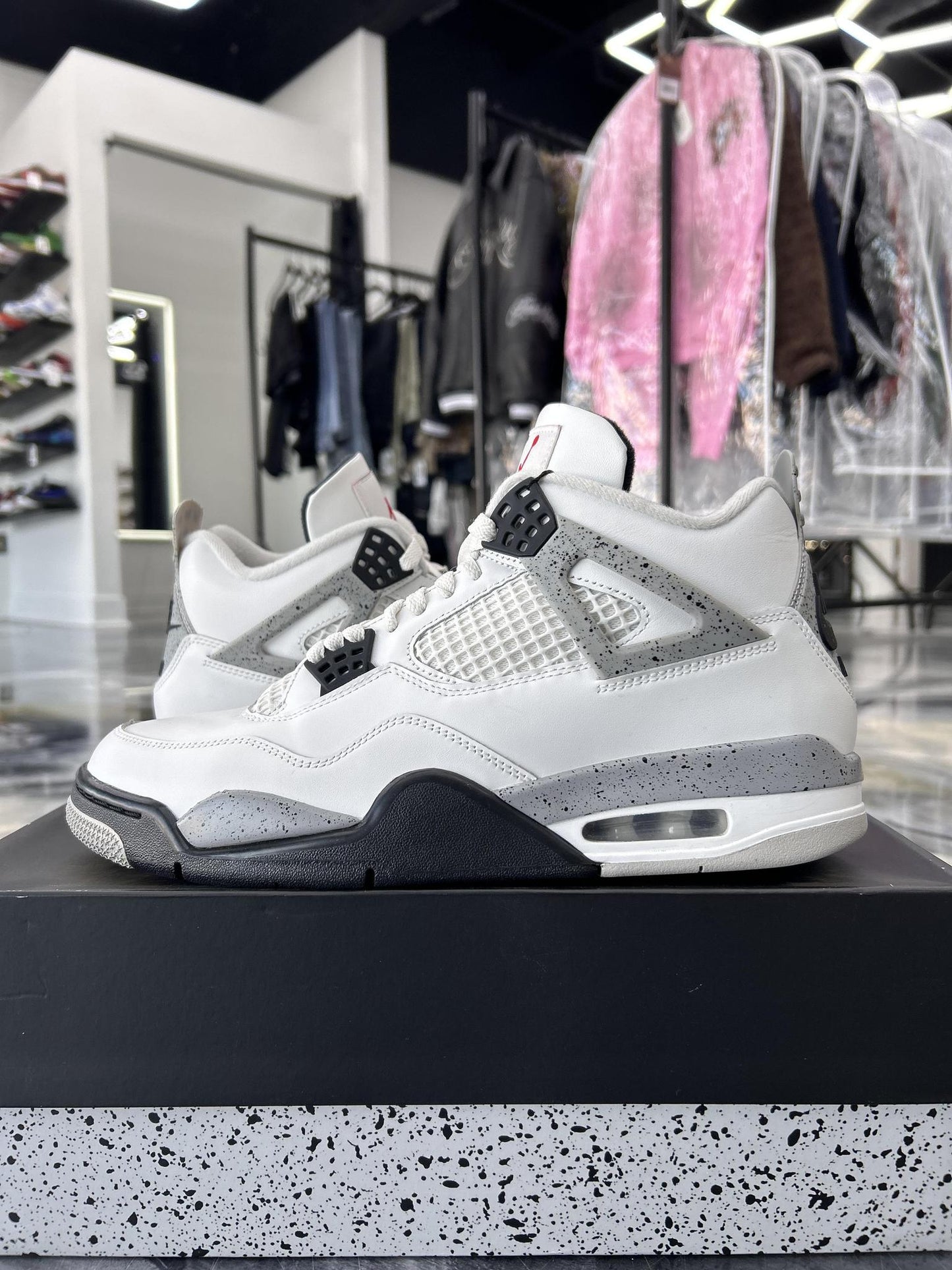 Jordan 4 "White Cement" Used Size 11