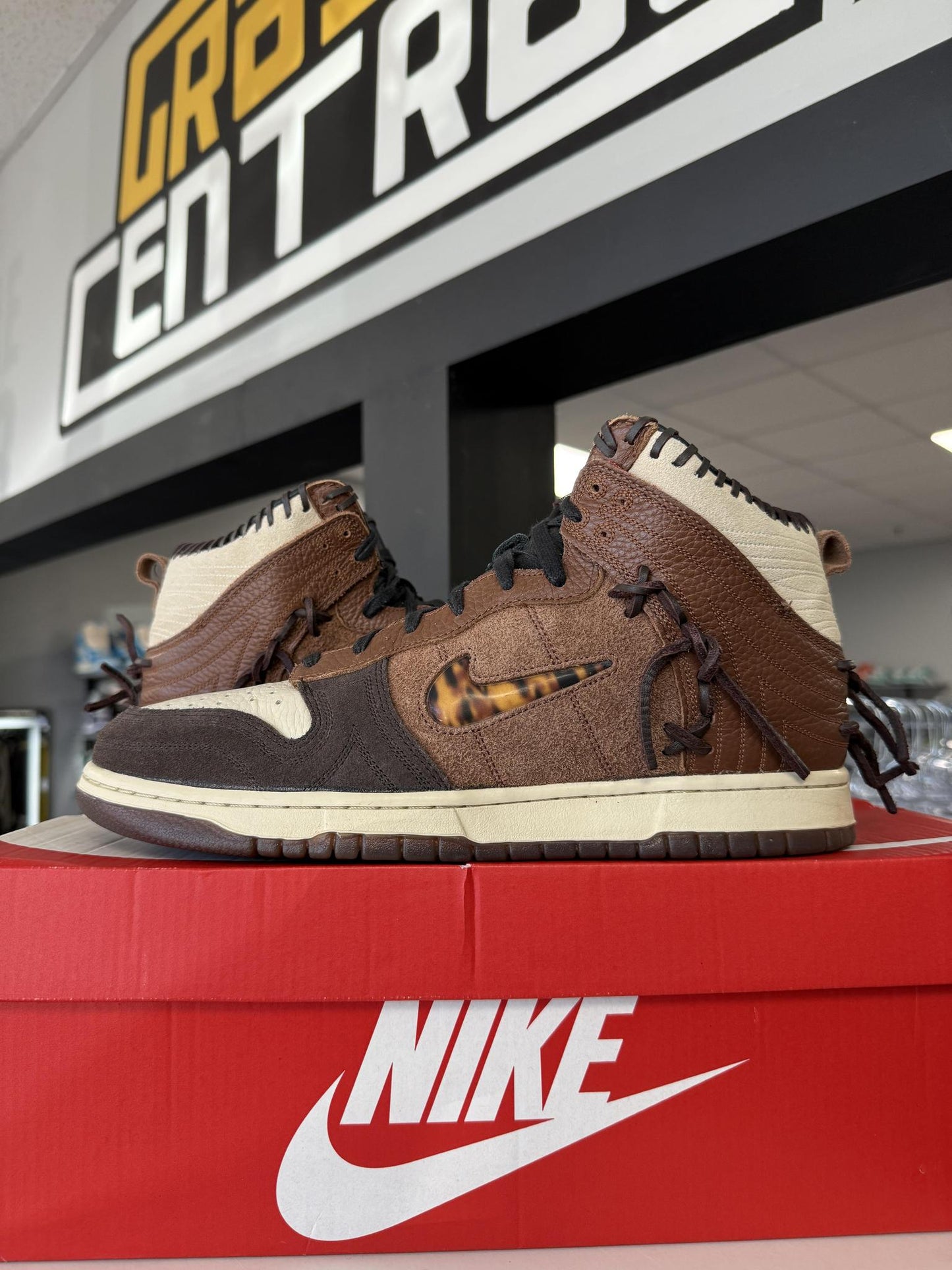 Nike Dunk High x "Bodega" Used Size 10.5