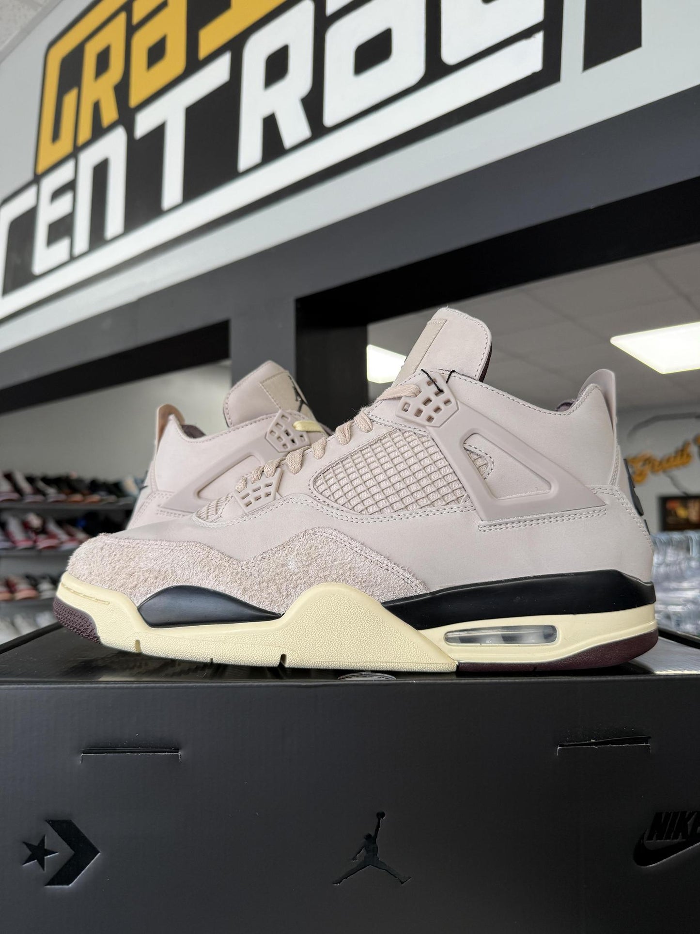 Jordan 4 A Ma Maniere "While You Were Sleeping" Used Size 12