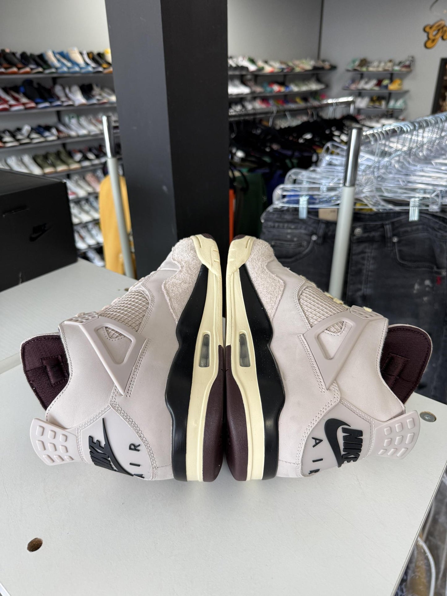 Jordan 4 A Ma Maniere "While You Were Sleeping" Used Size 12