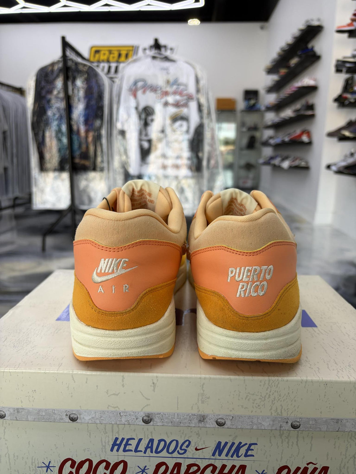 Nike Air Max 1 Puerto Rico "Orange Frost" Used Size 12
