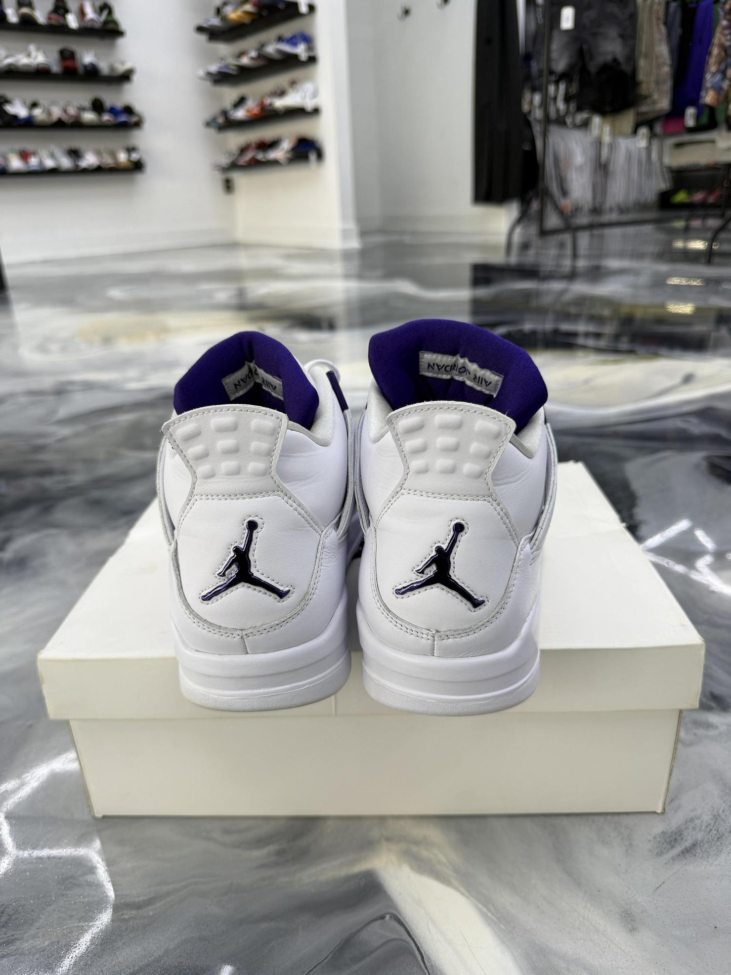 Jordan 4 "Metallic Purple" Used Size 13