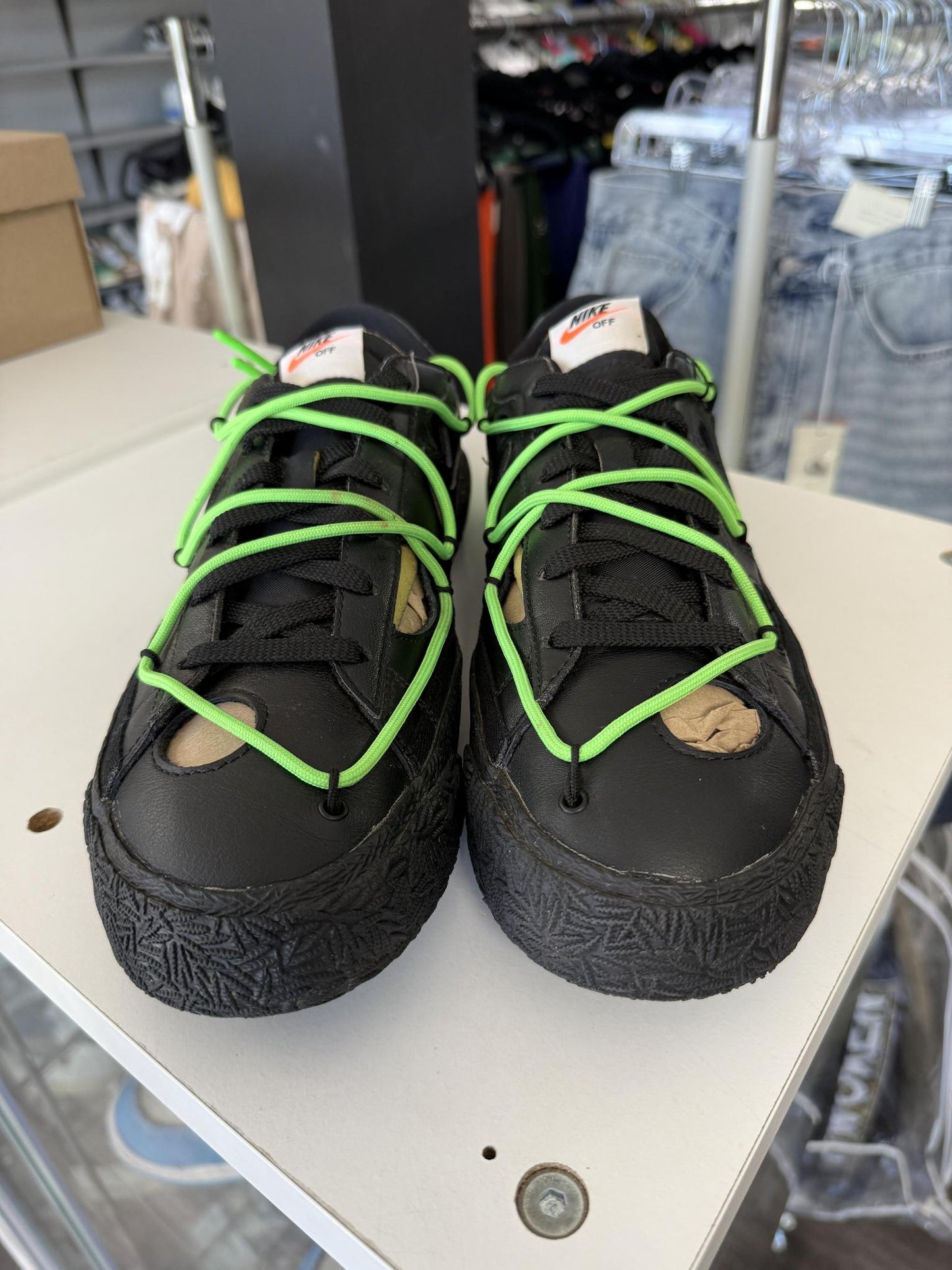 Nike Blazer Low x Off White "Black" Used Size 10.5