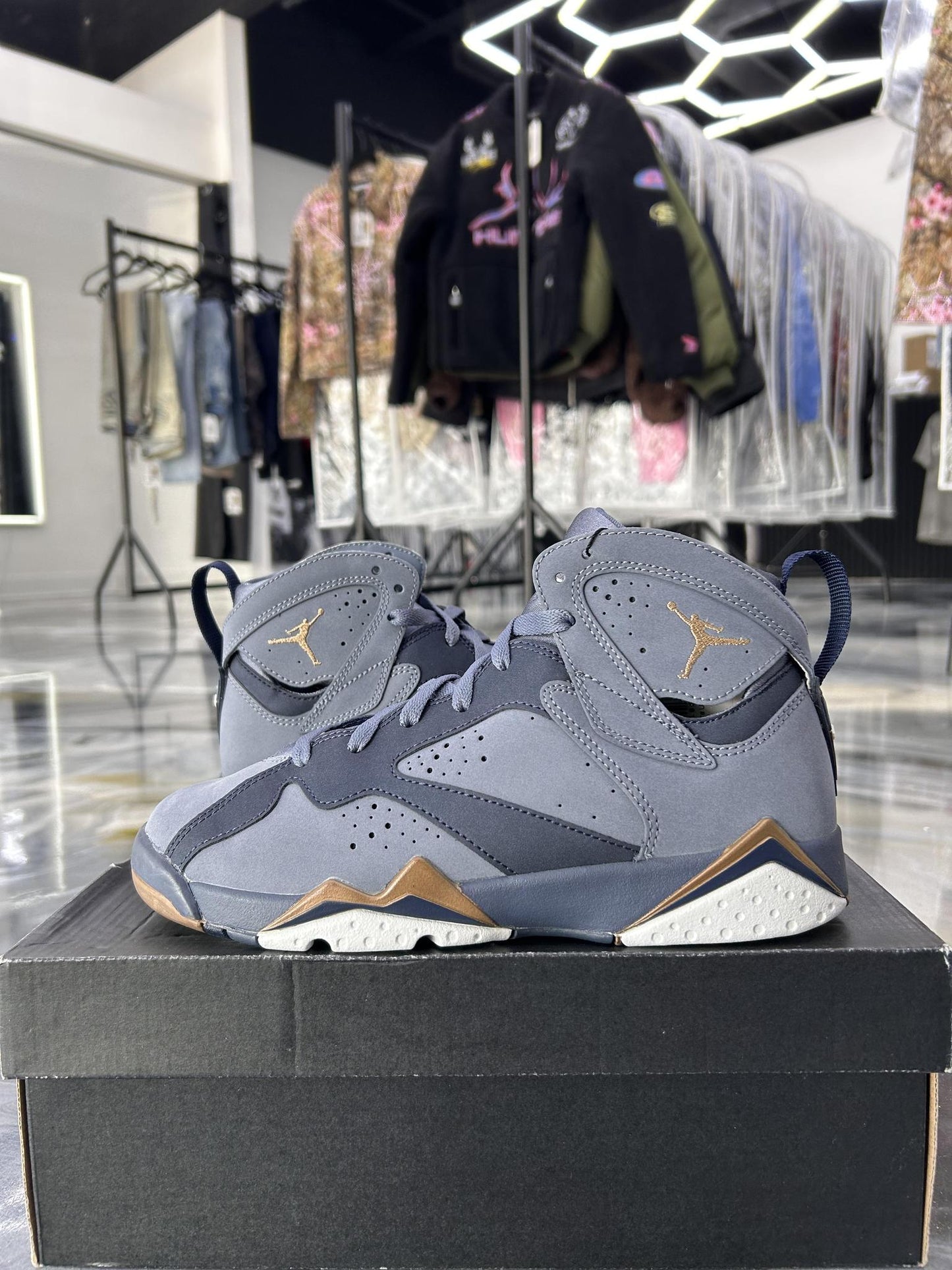 Jordan 6 "Maya Moore" Used Size 6.5Y/8W