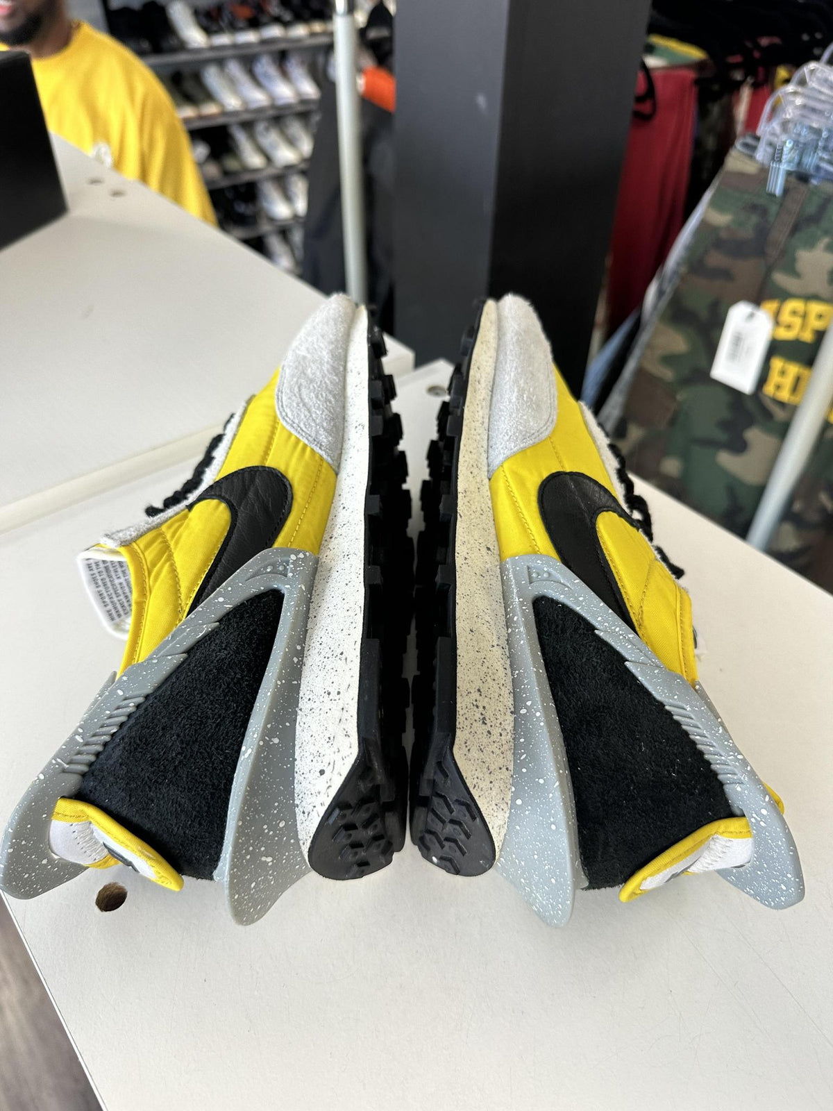 Nike Daybreak x Undercover "Bright Citron" Used Size 9.5