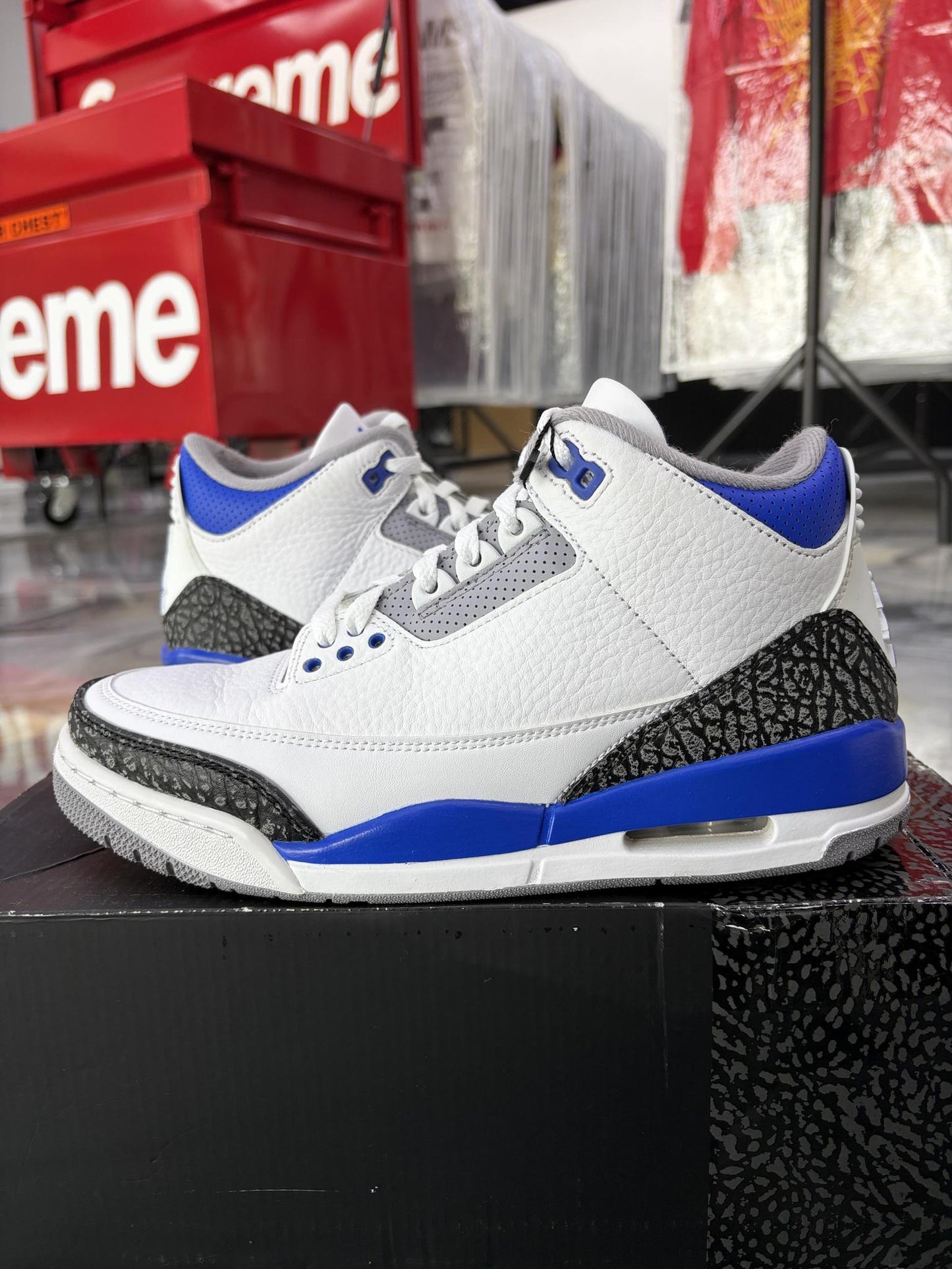 Jordan 3 "Racer Blue" Used Size 8