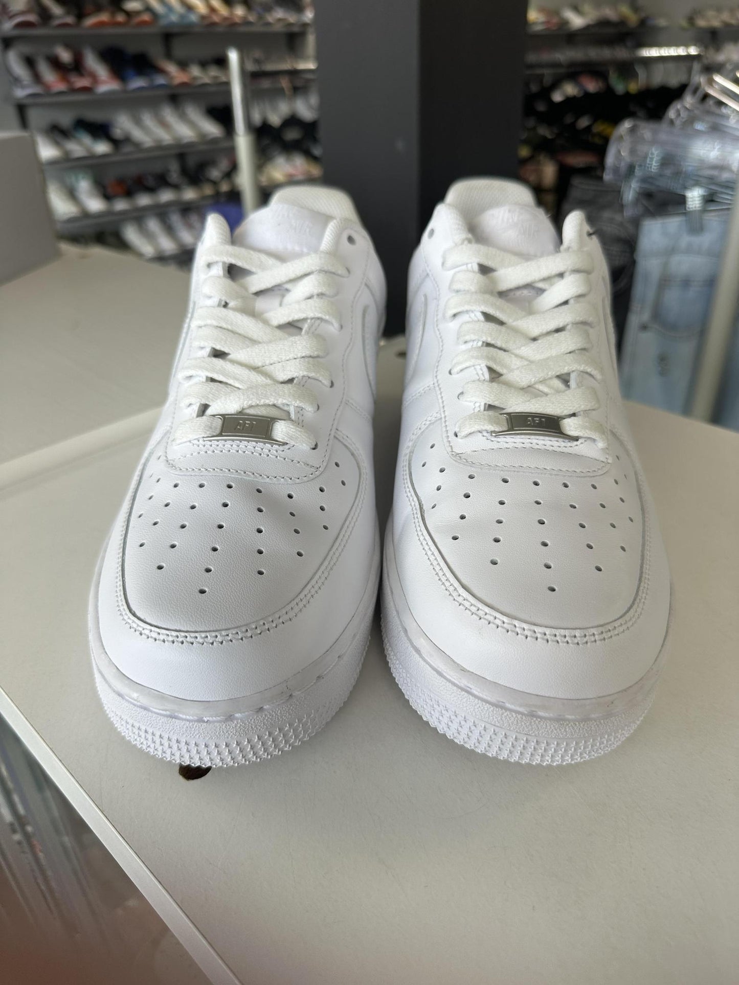 Nike Air Force 1 Low "White" Size 10