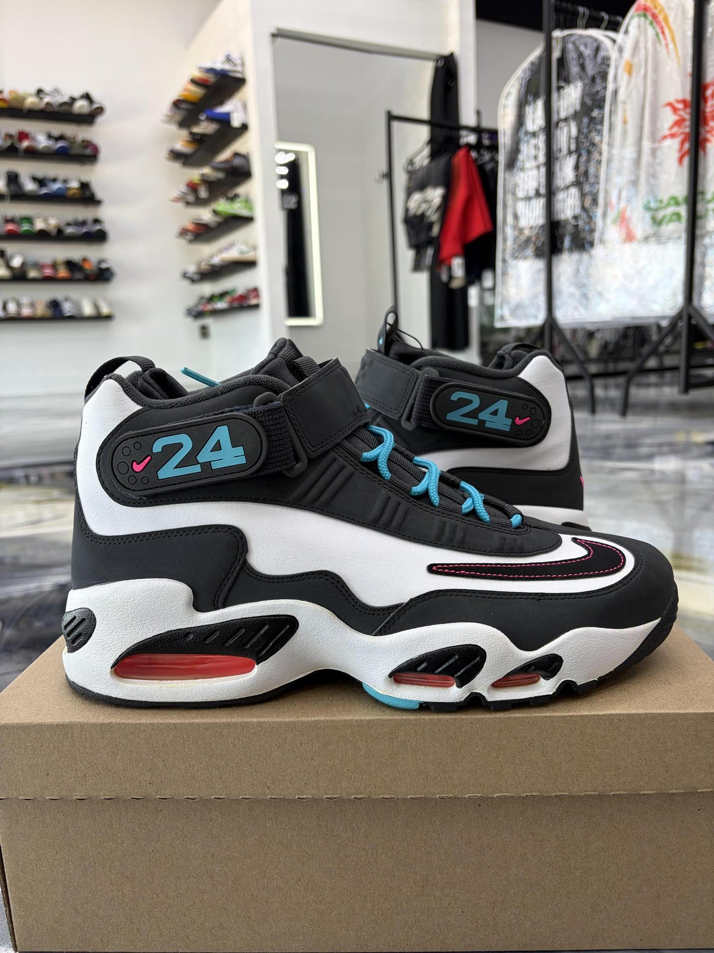 Nike Air Griffey Max 1 "Home Run Derby" Used Size 10.5