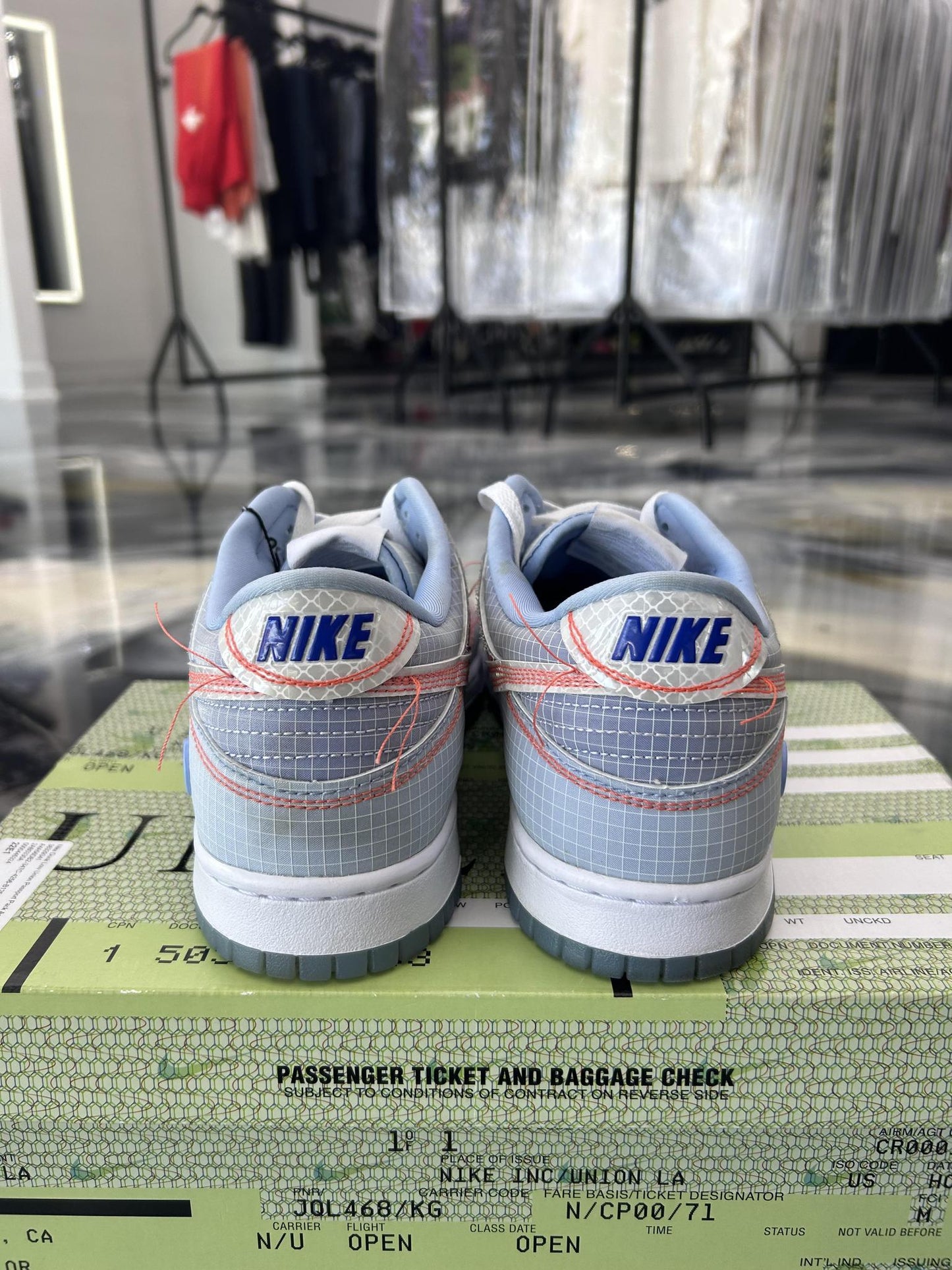 Nike Dunk Low x Union "LA Argon" Used Size 10