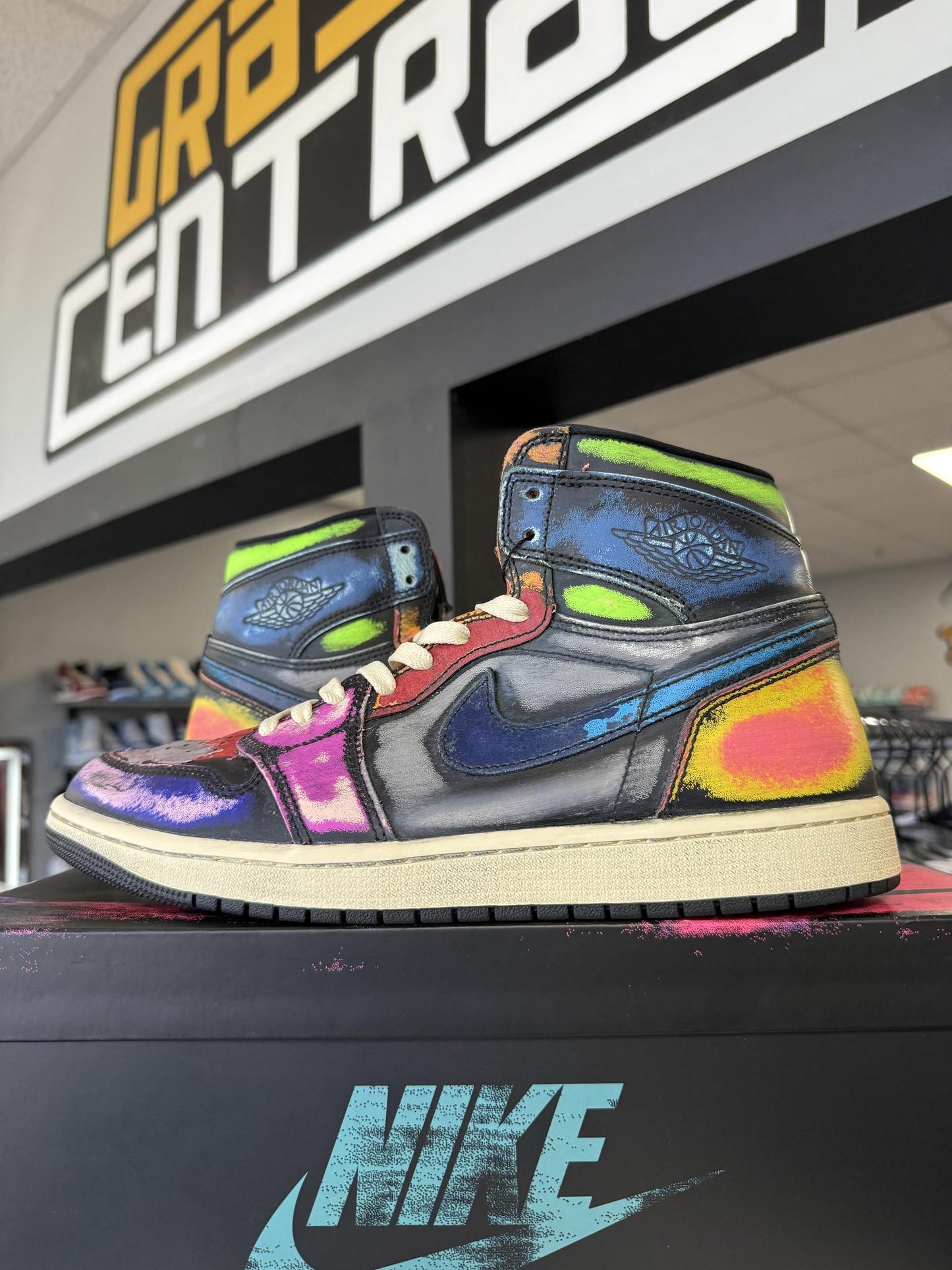 Jordan 1 "Express Yourself" Used Size 11