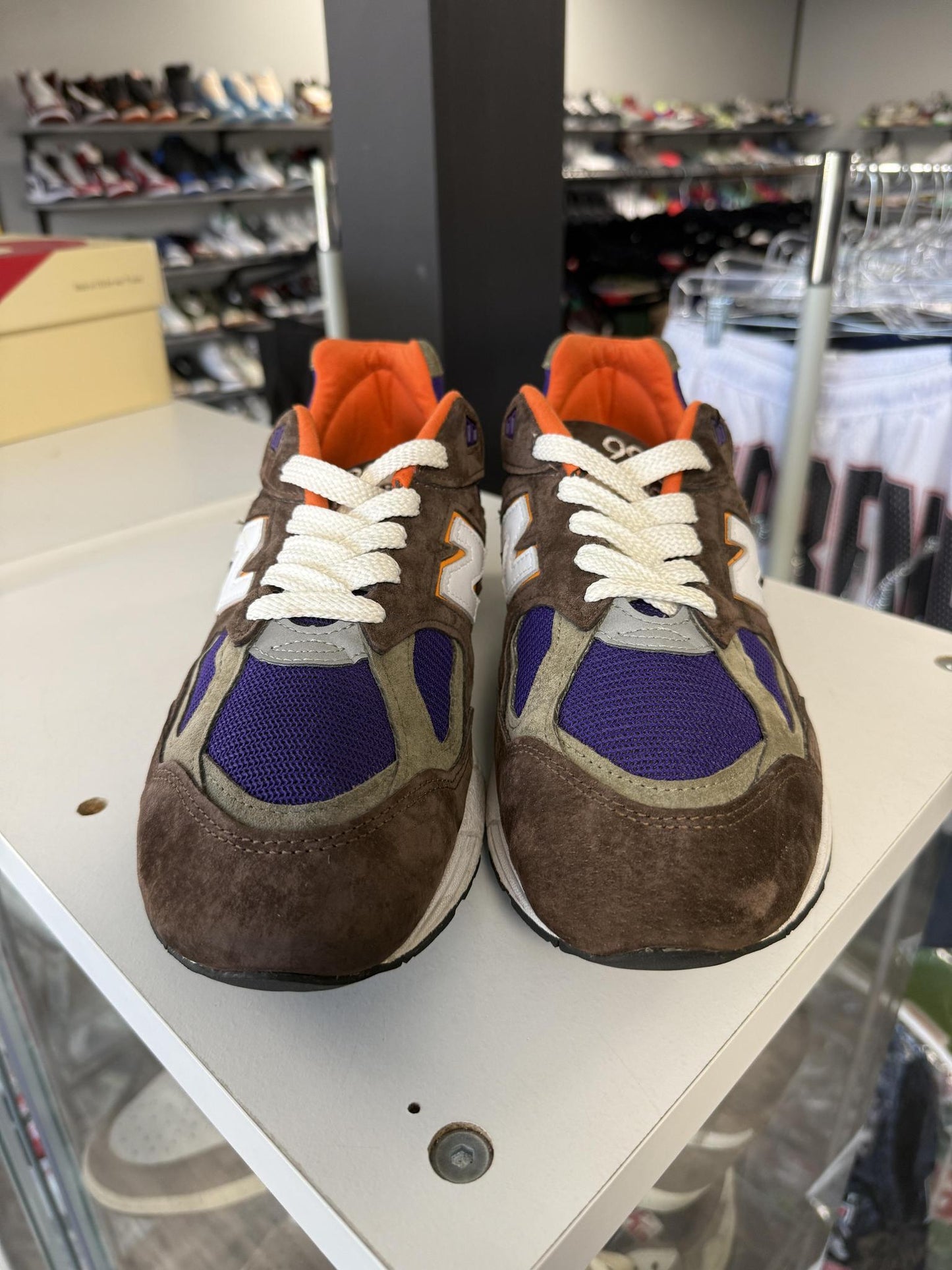 New Balance 990 "Brown Purple" Used Size 11