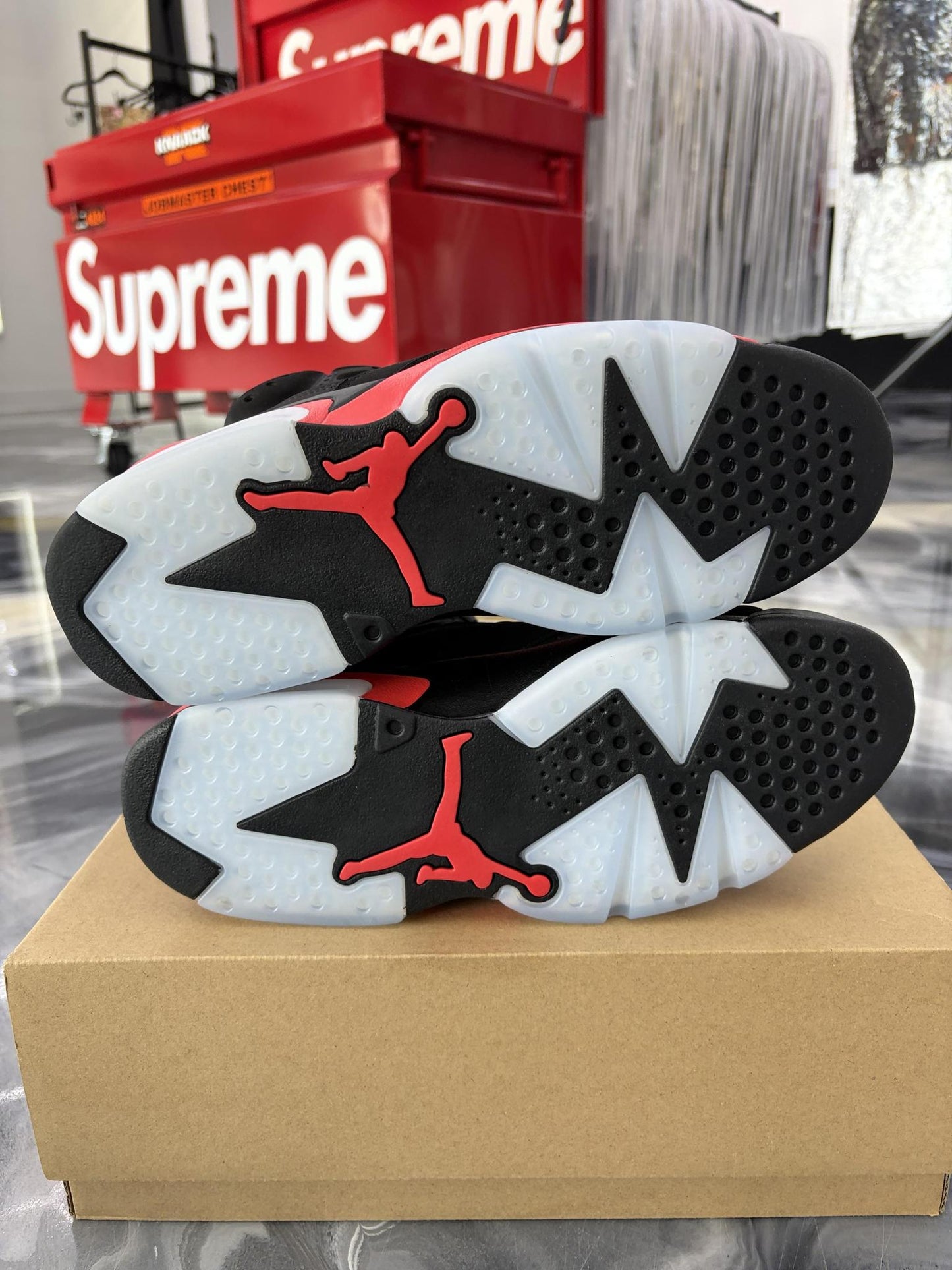 Jordan 6 "Infrared" Used Size 8.5