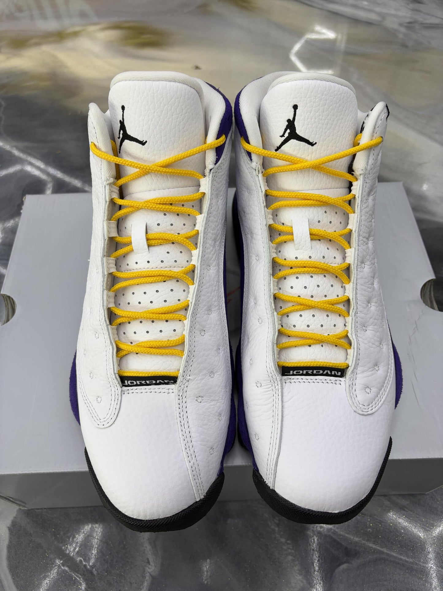Jordan 13 "Lakers" Used Size 9.5