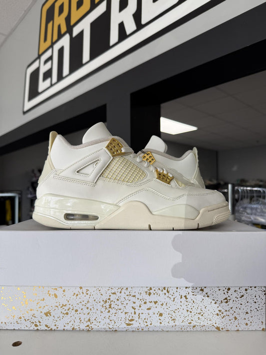 Jordan 4 "Metallic Gold" Used Size 9.5