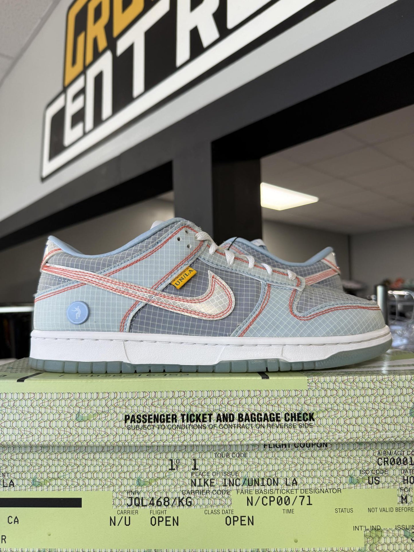 Dunk Low Union "Argon" Used Size 10