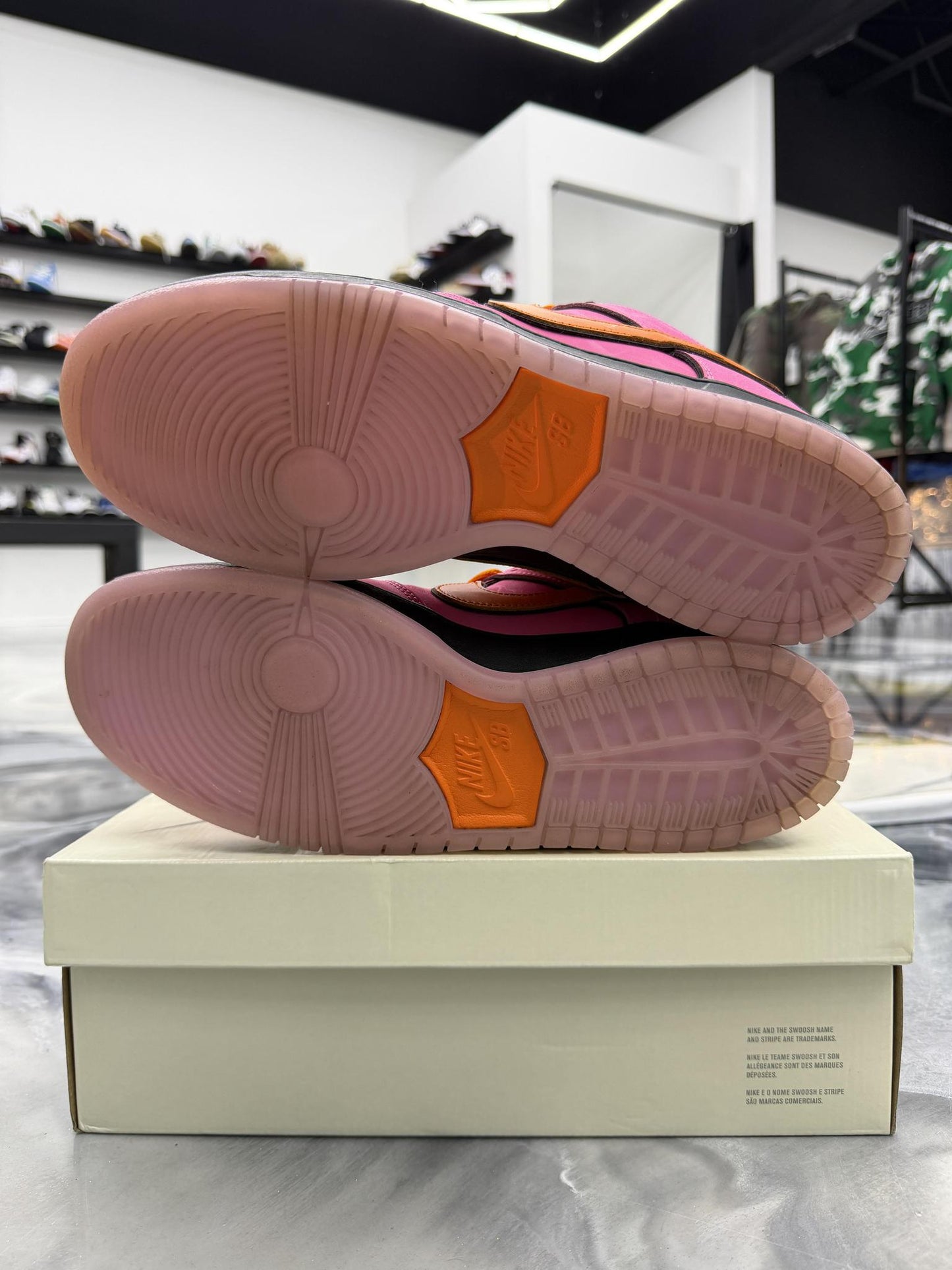 Nike SB Dunk Low Powerpuff Girls Blossom Used
