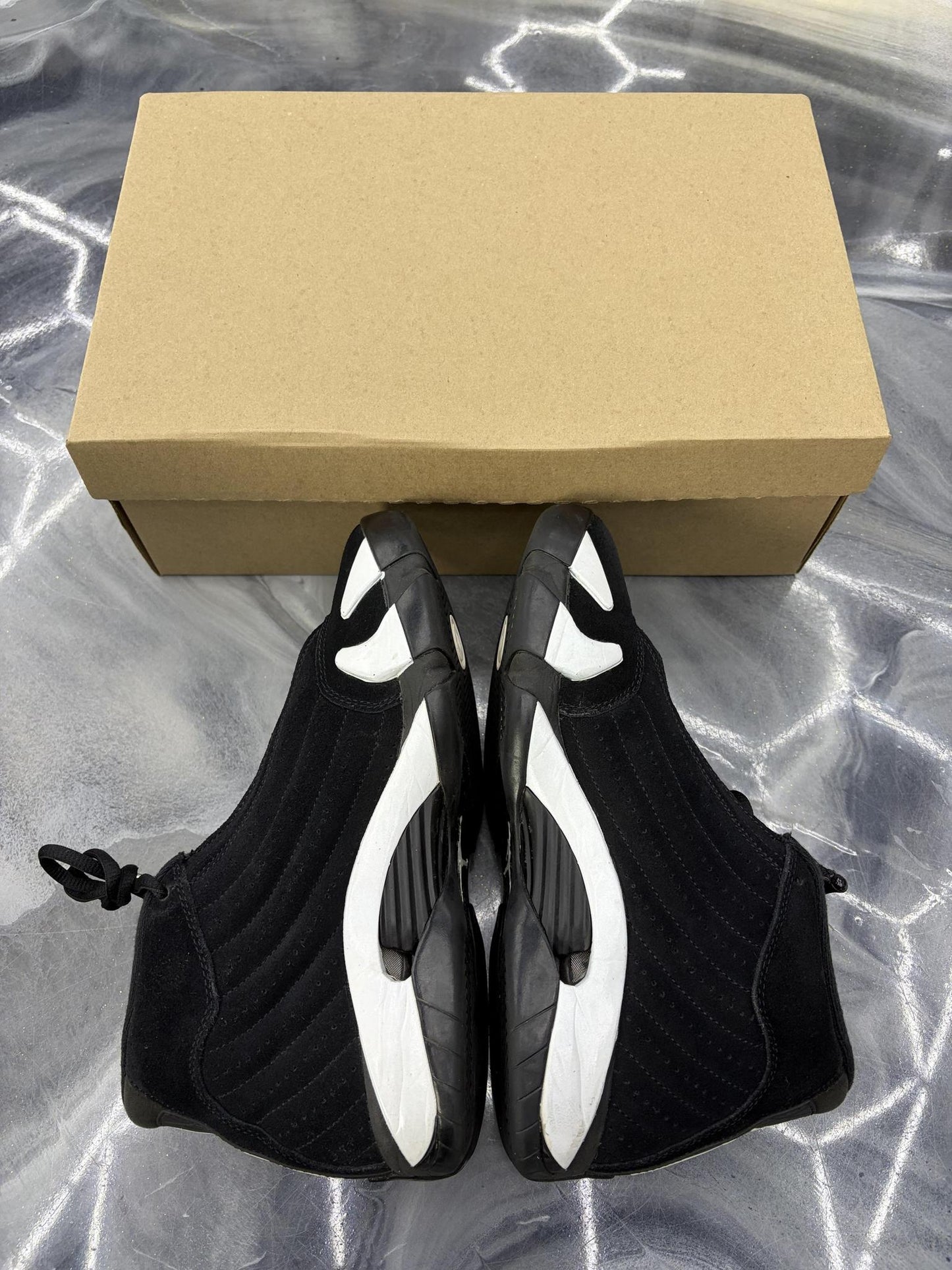 Jordan 14 "Black White" Used Size 7.5
