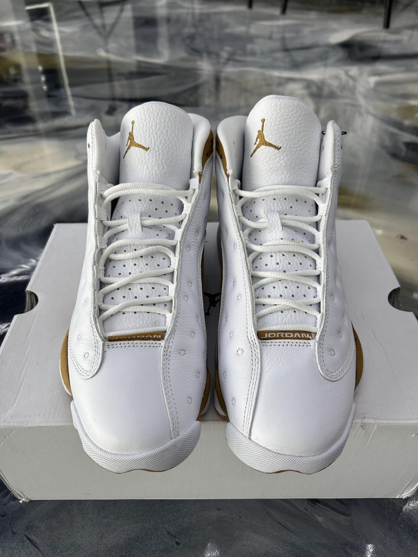 Jordan 13 "Wheat" Used Size 10