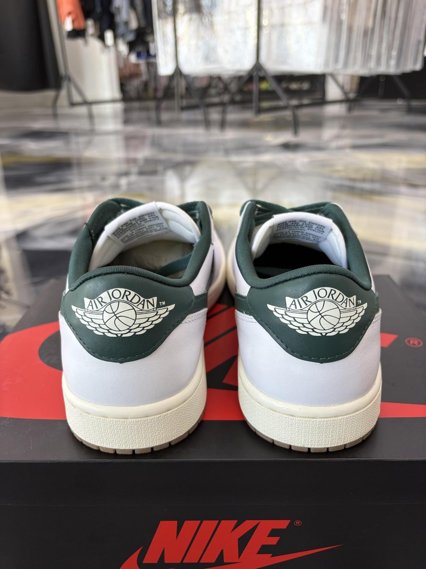 Jordan 1 Low "Oxidized Green" Used Size 9