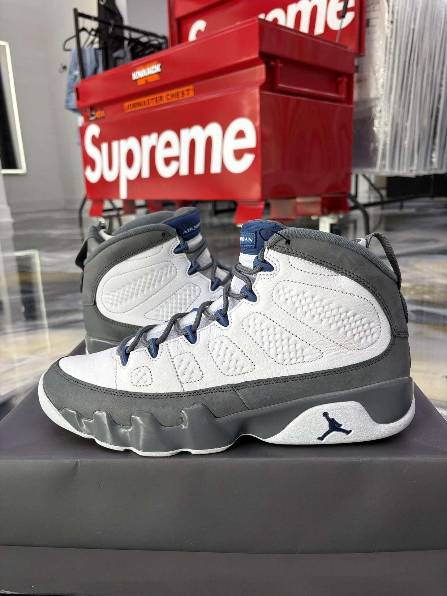 Jordan 9 "French Blue" Used Size 10.5