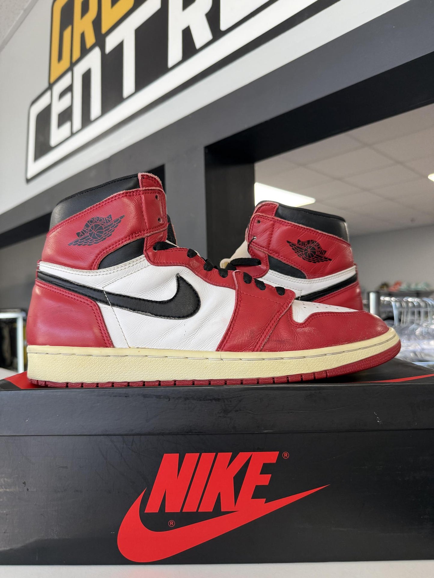 Jordan 1 "Chicago (1994)" Used Size 14