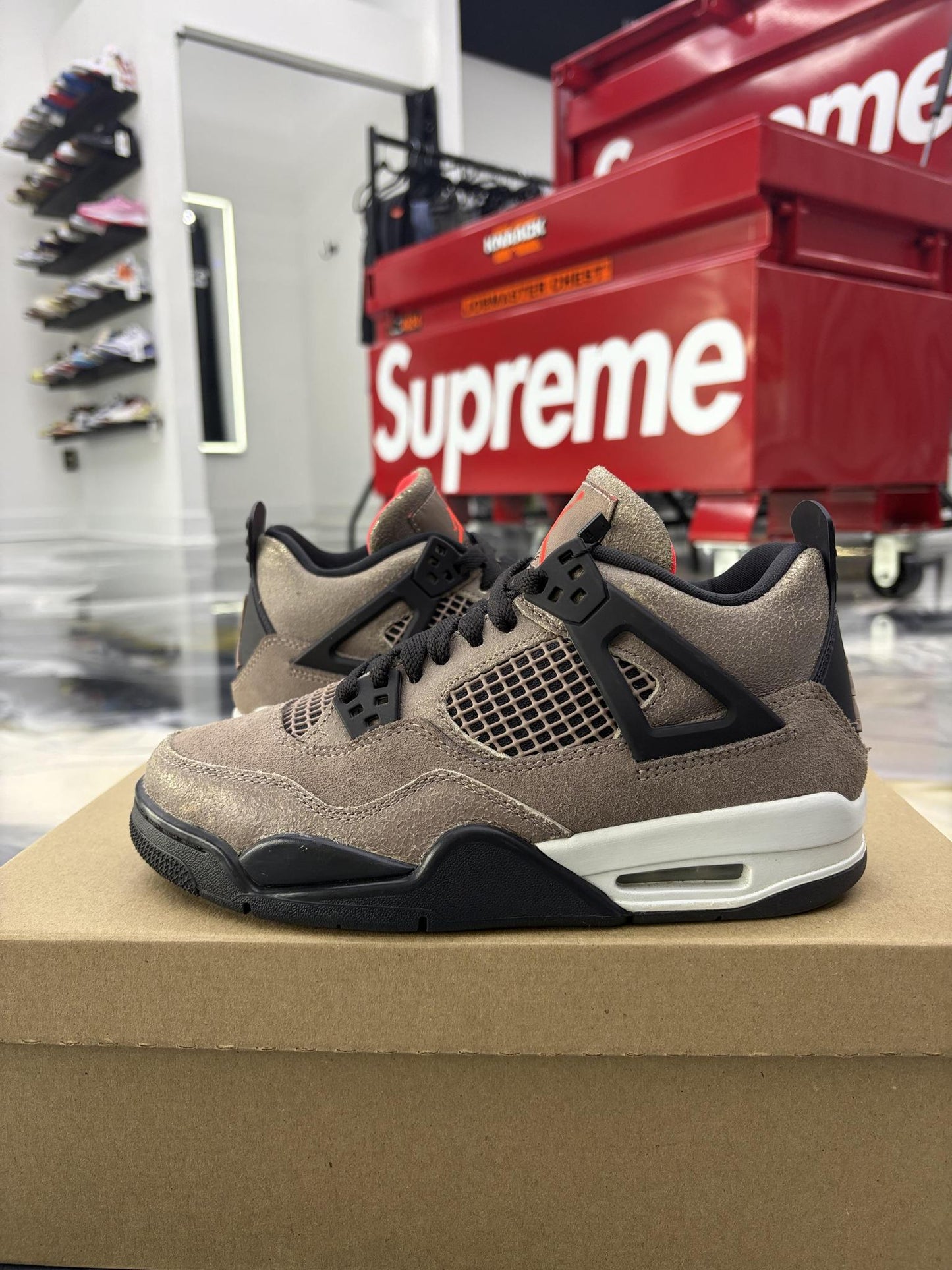 Jordan 4 "Taupe Haze" Used Size 5Y/6.5W