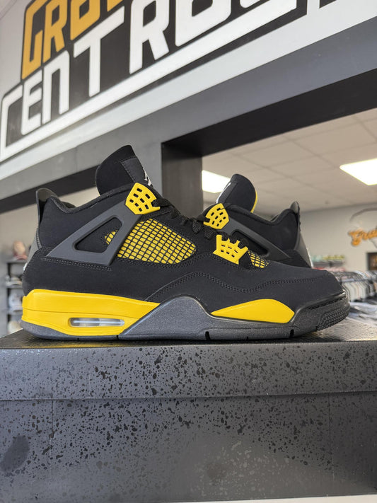Jordan 4 "Thunder" Used Size 14