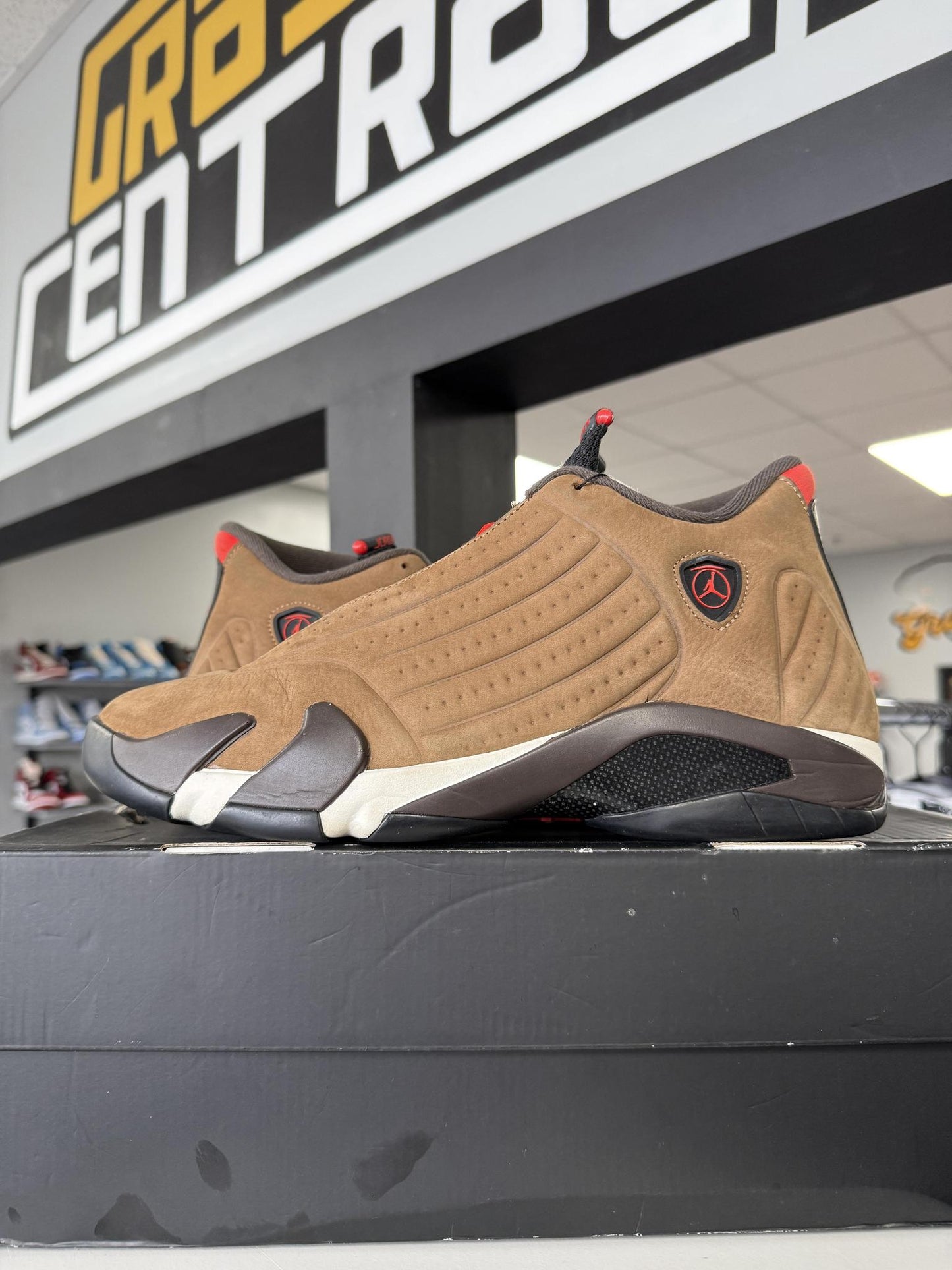 Jordan 14 "Winterized" Used Size 12
