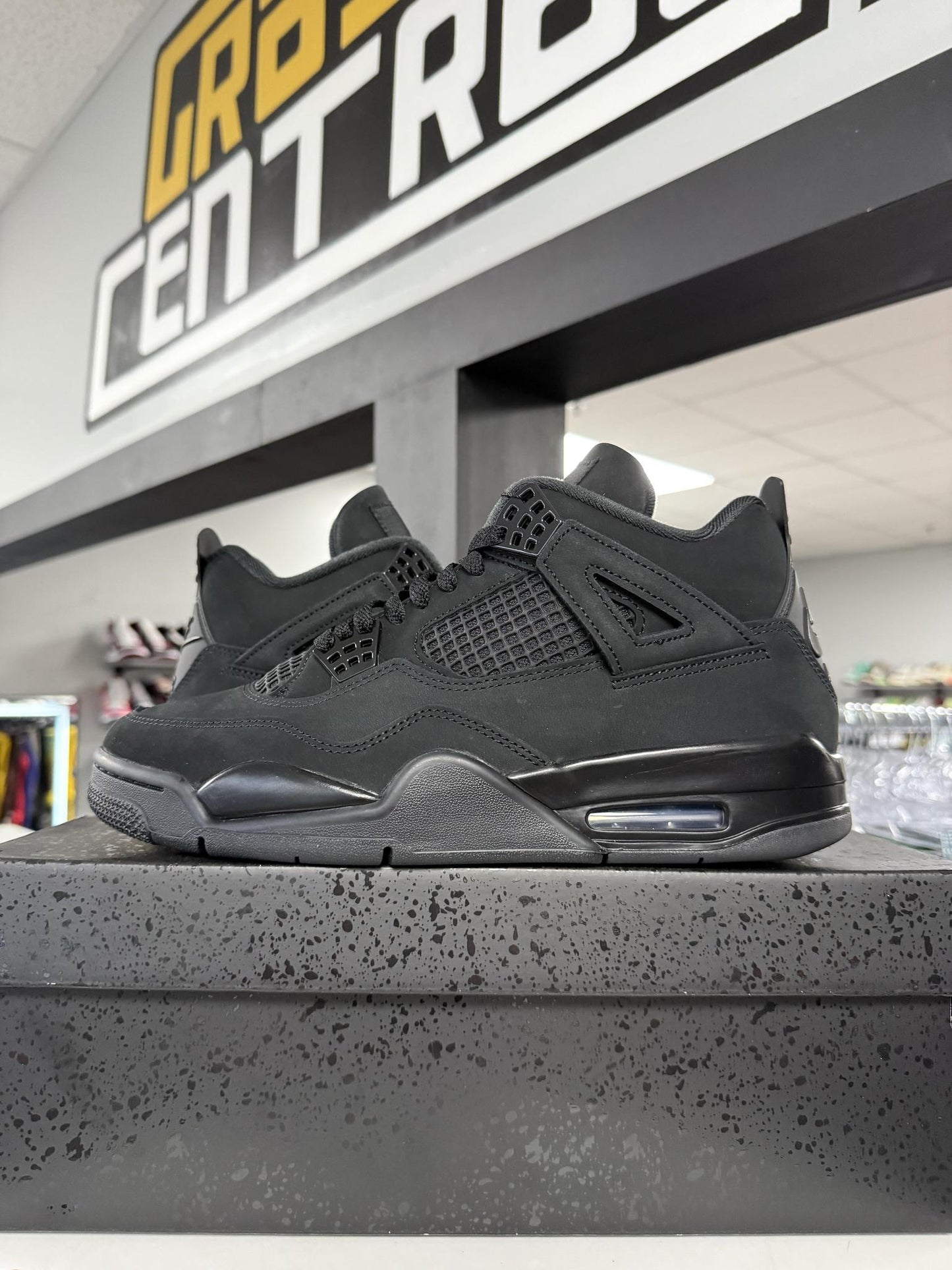 Jordan 4 "Black Cat" Used Size 10