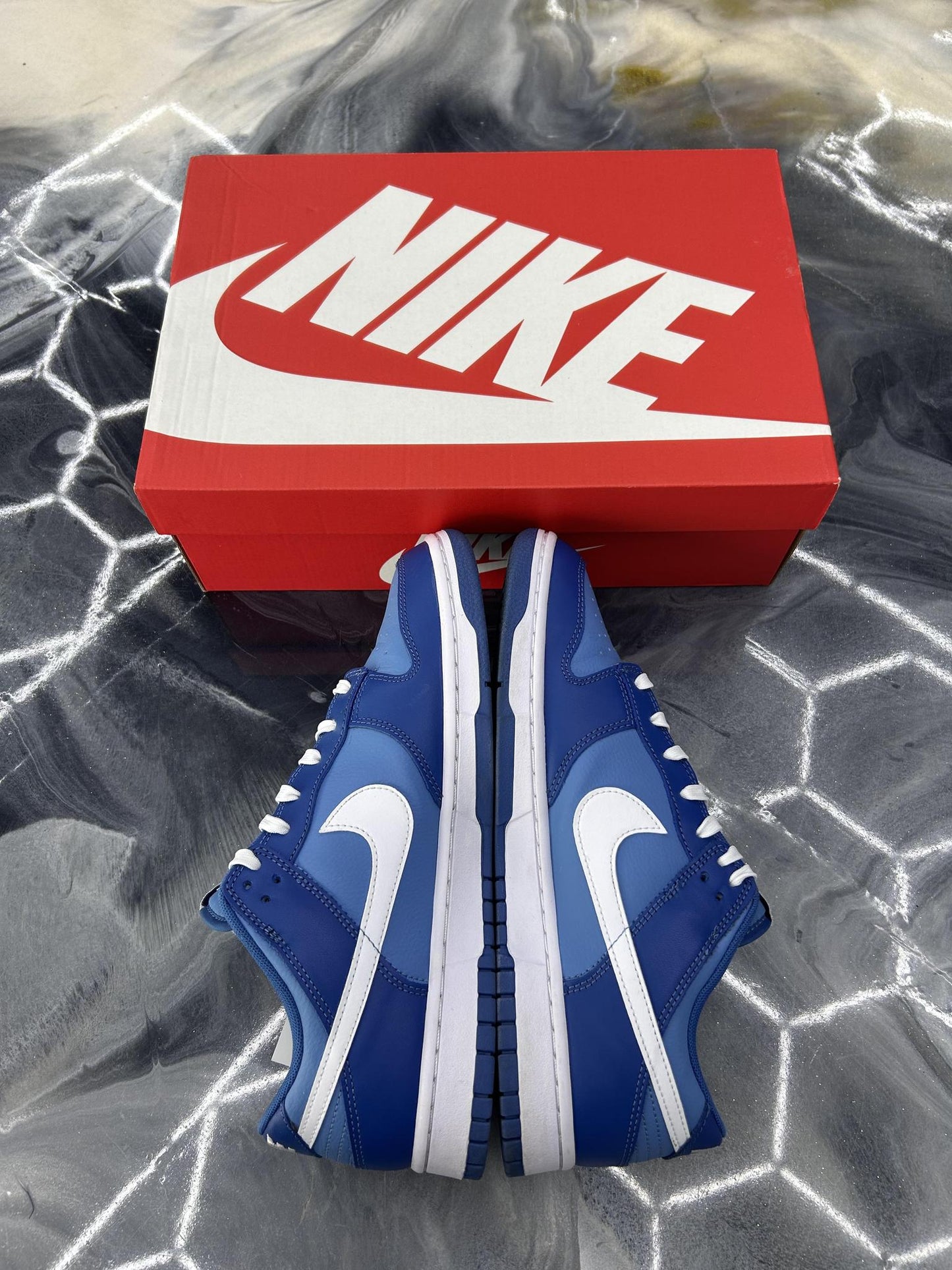 Nike Dunk Low "Marina Blue" Used Size 10