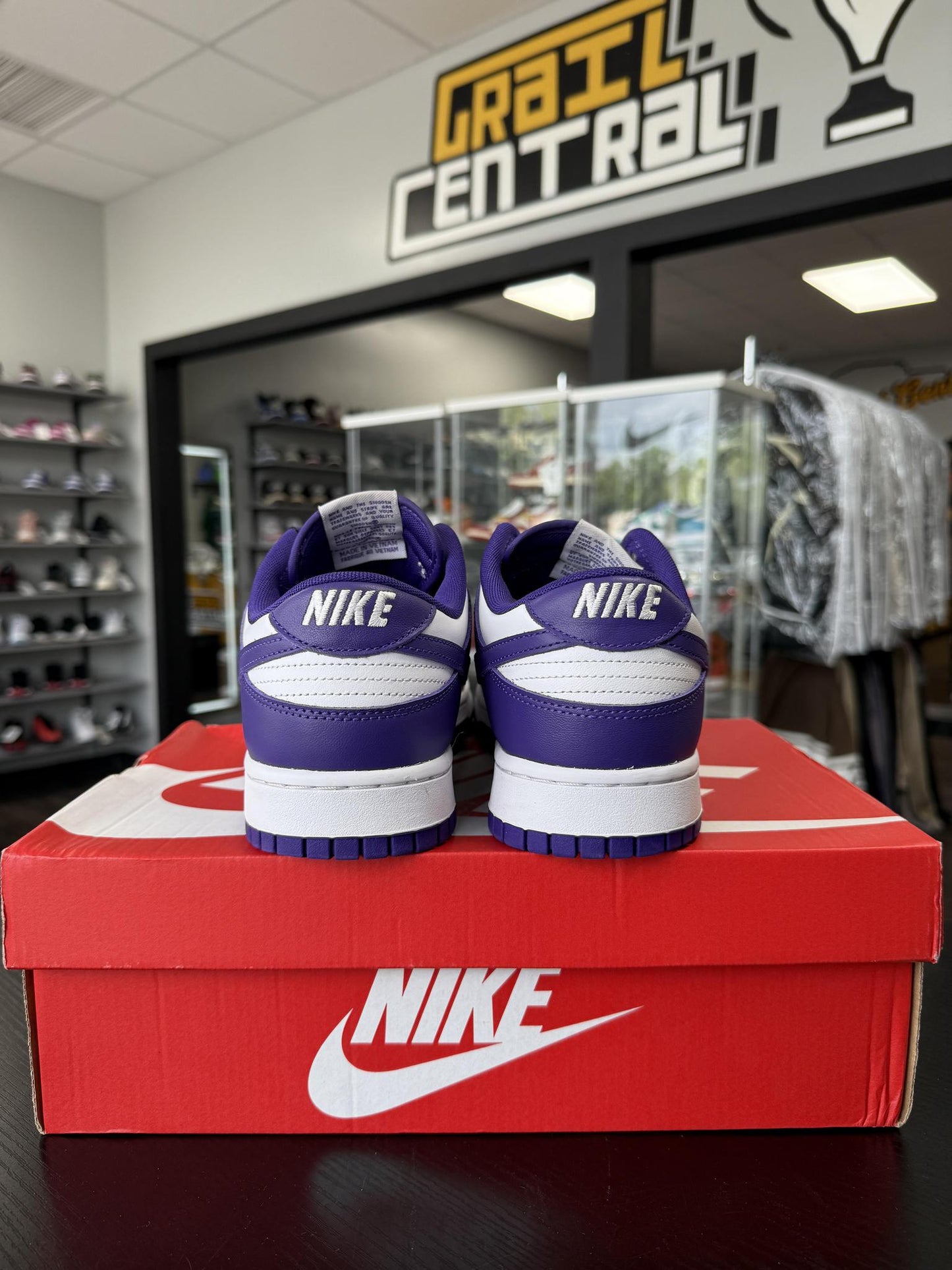 Nike Dunk Low "Court Purple" Used Size 12