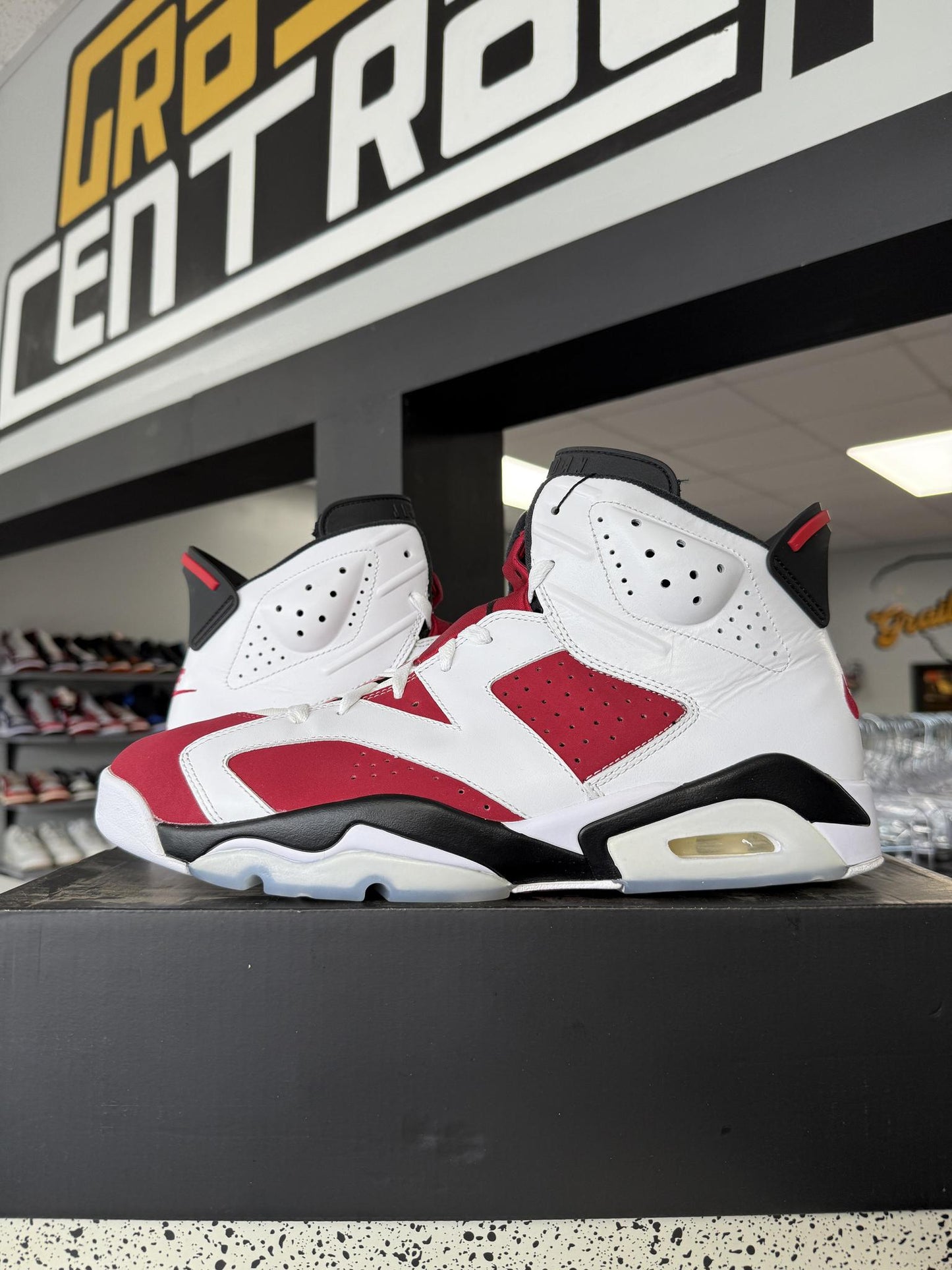 Jordan 6 "Carmine" Used Size 13